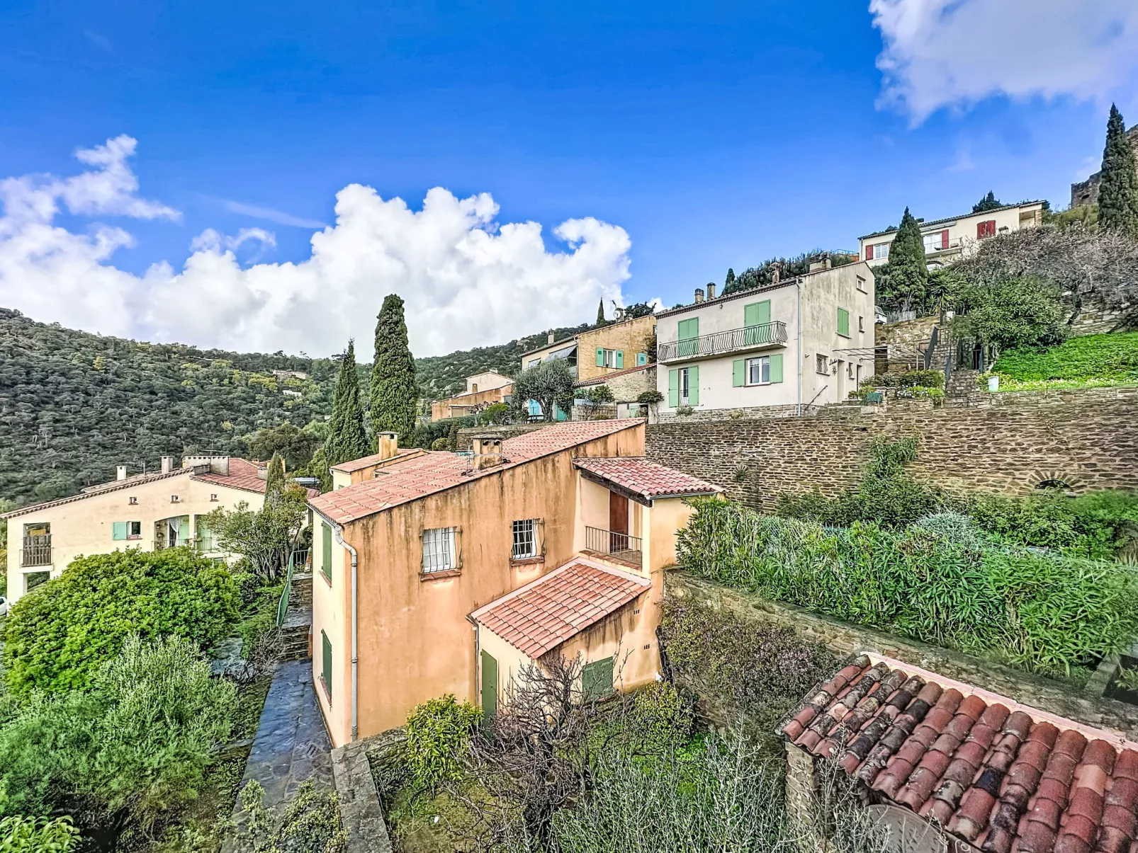 Les Amandiers - Buiten