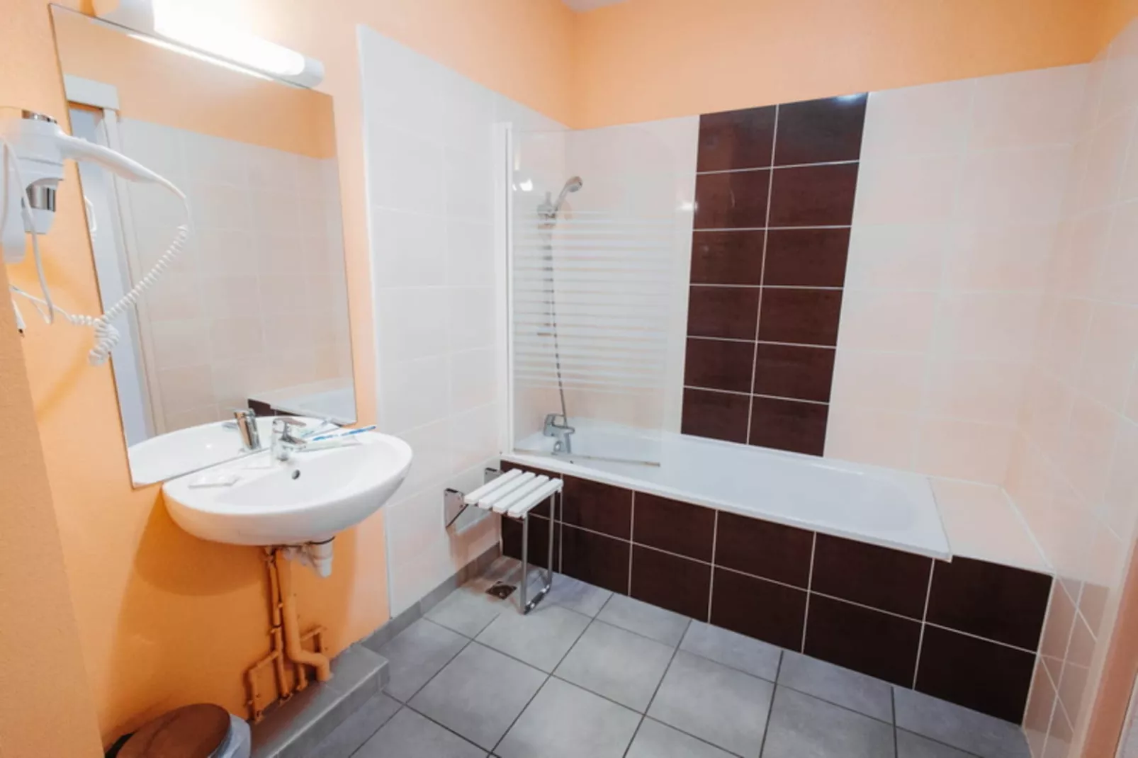 Le Domaine de la Vallée d'Ax - Badkamer