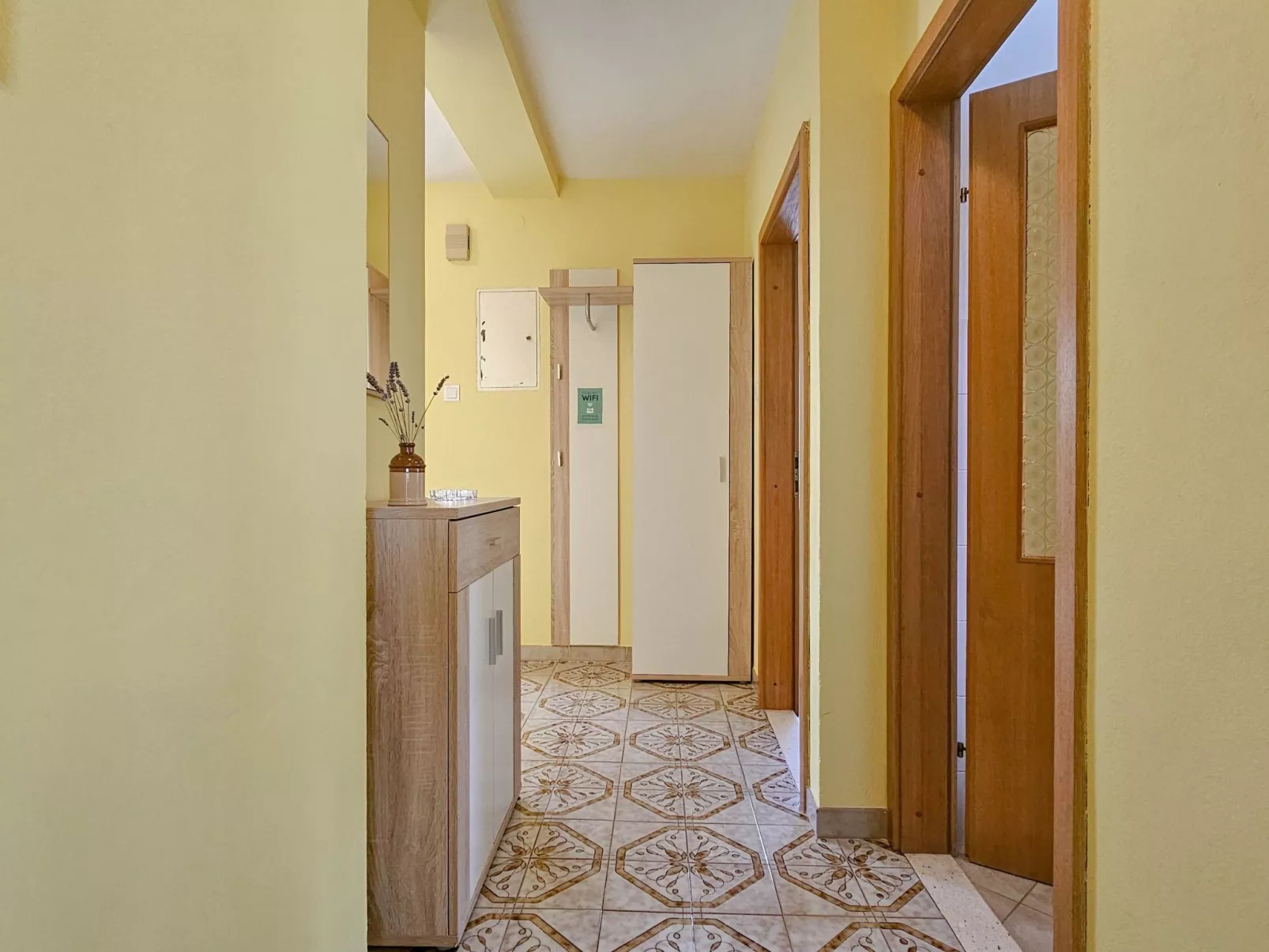 Wohnung "Aurelio" mit Terrasse - Binnen