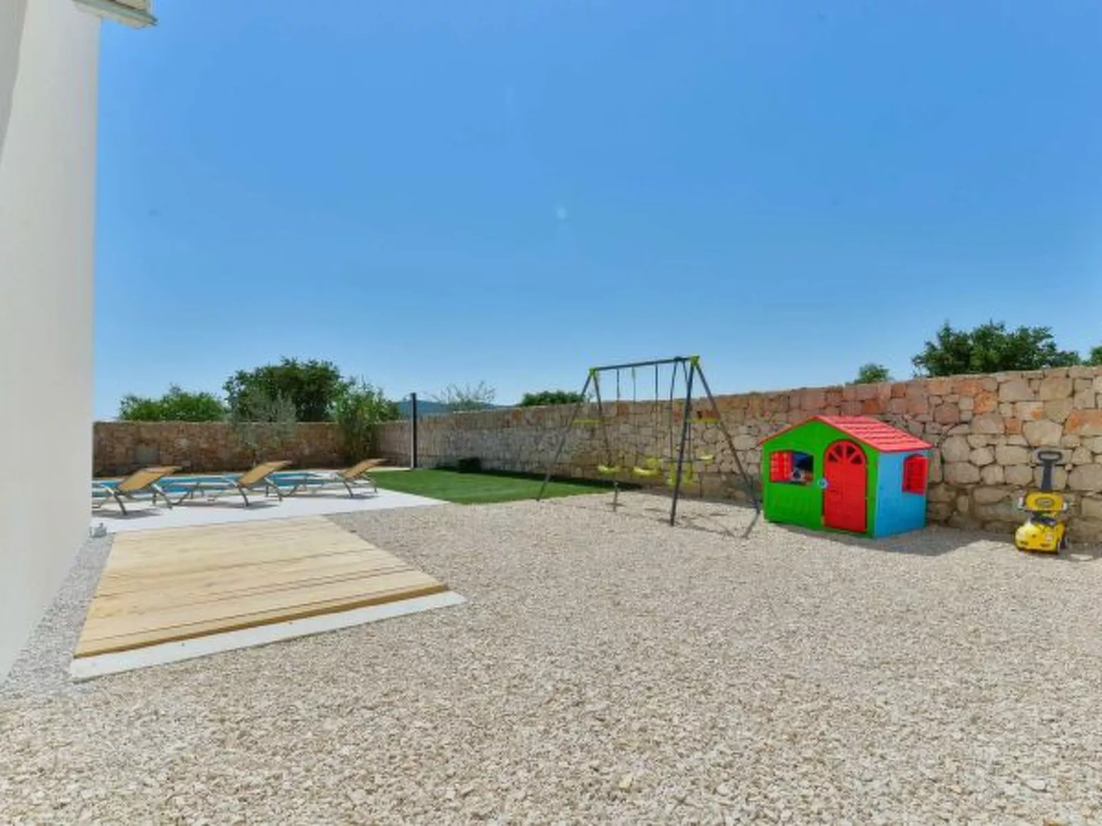 Villa Natura with pool - Image-tags.info