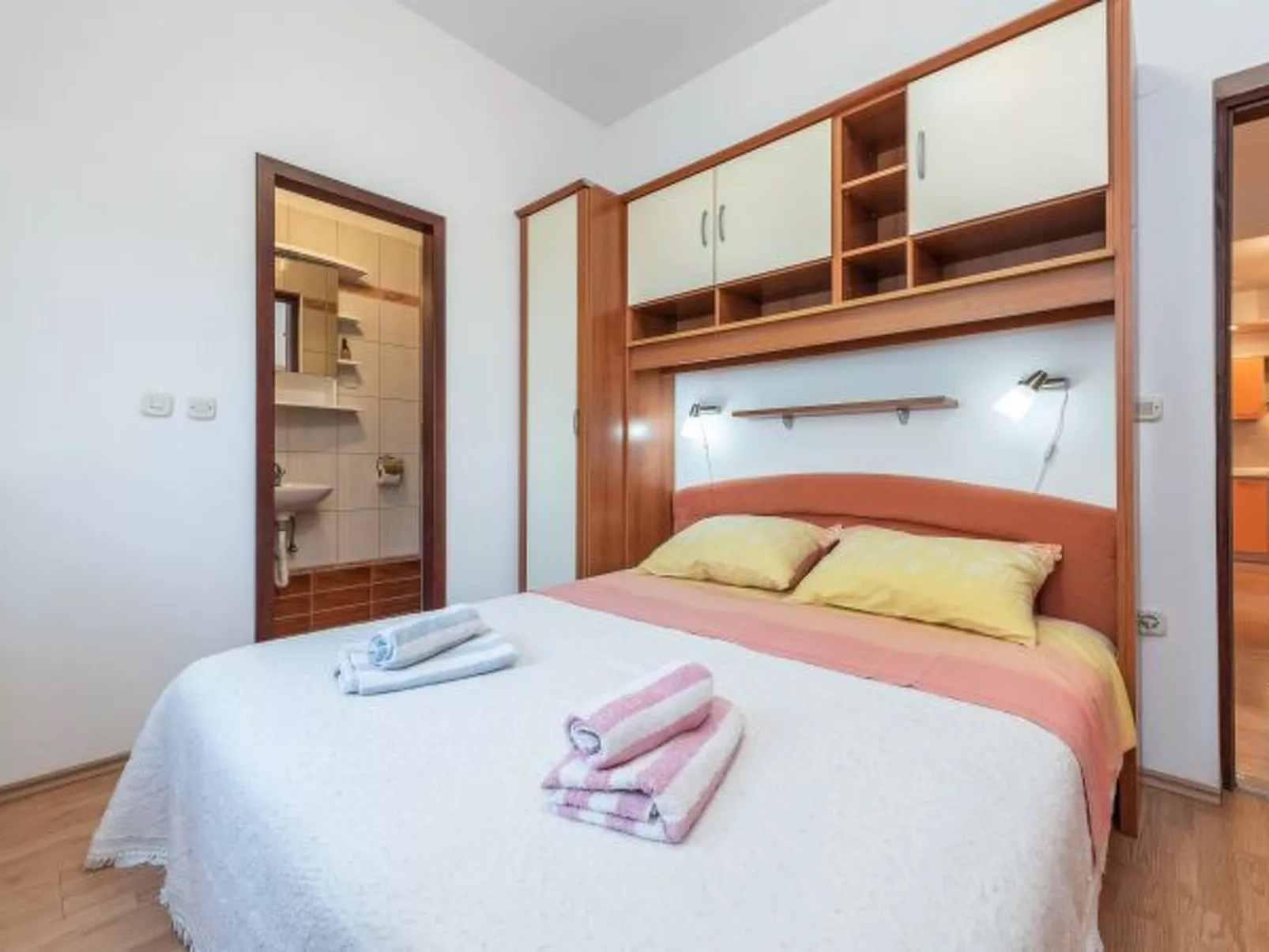 Beachside Holiday Home Marija - Image-tags.info