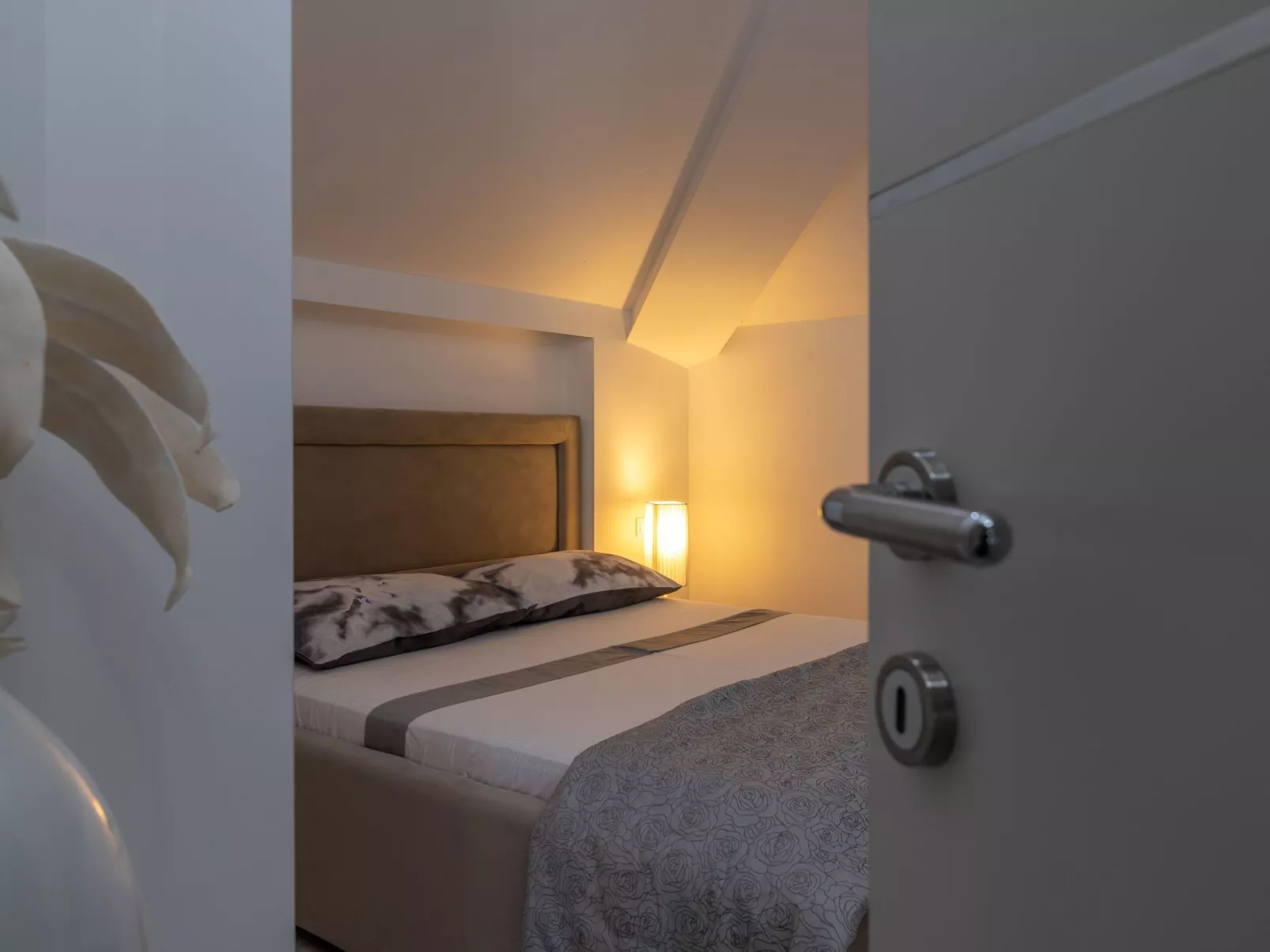 Moderne Ferienwohnung mit Gartennutzung, einem g - Image-tags.info