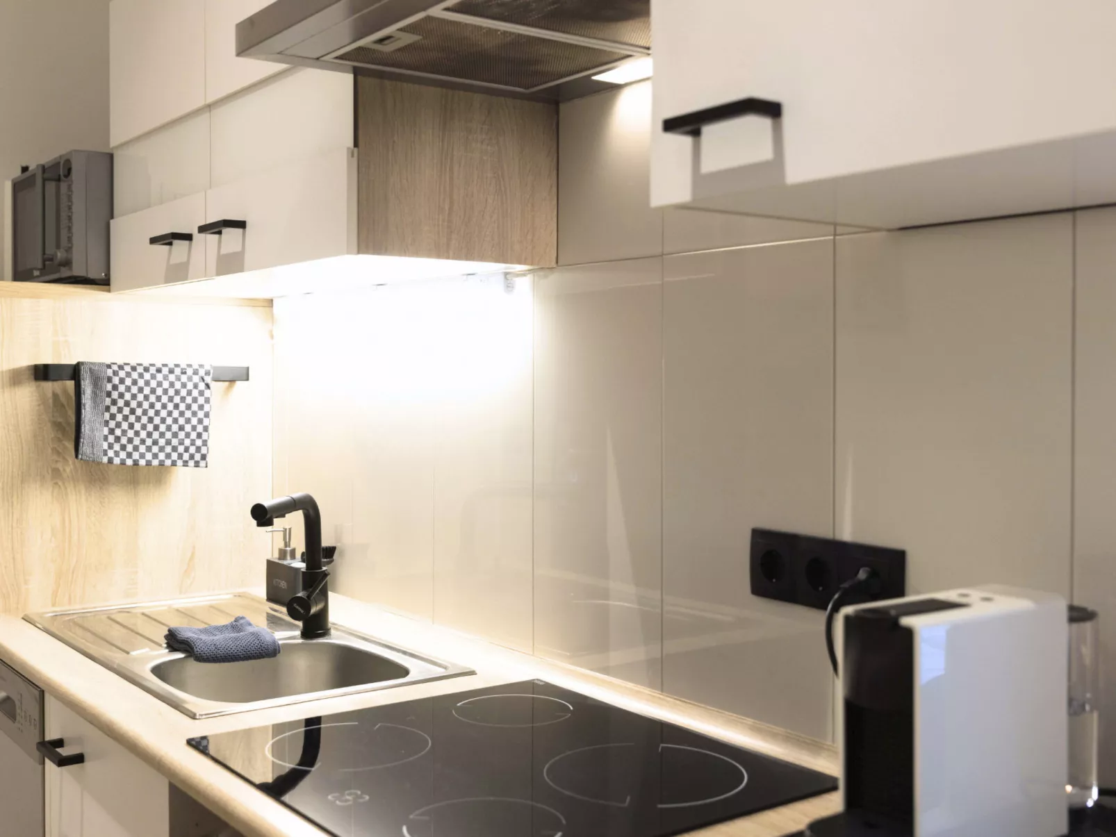 Apartment, Küche, Parkplatz, digitaler Check-in - Binnen