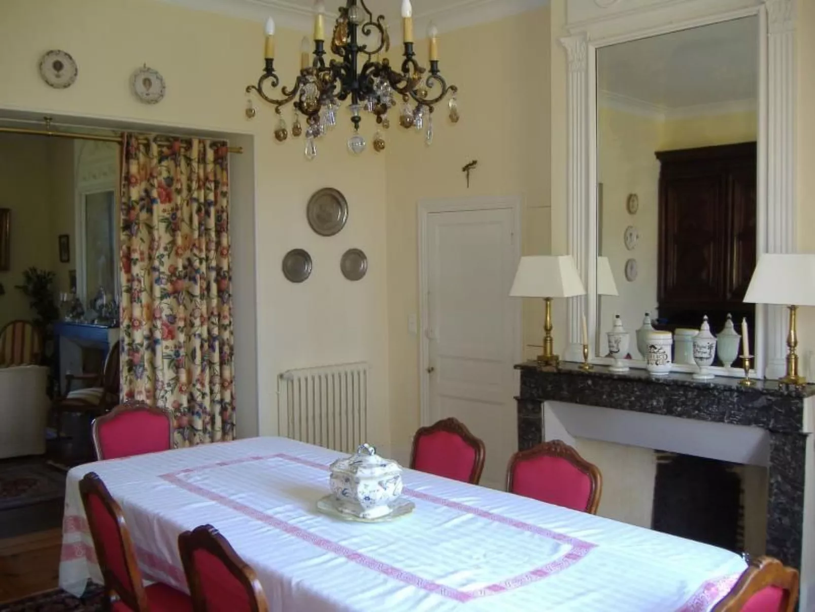 Altehrwürdiges Landhaus mit Pool in Aquitanien für 12 Personen - Image-tags.info