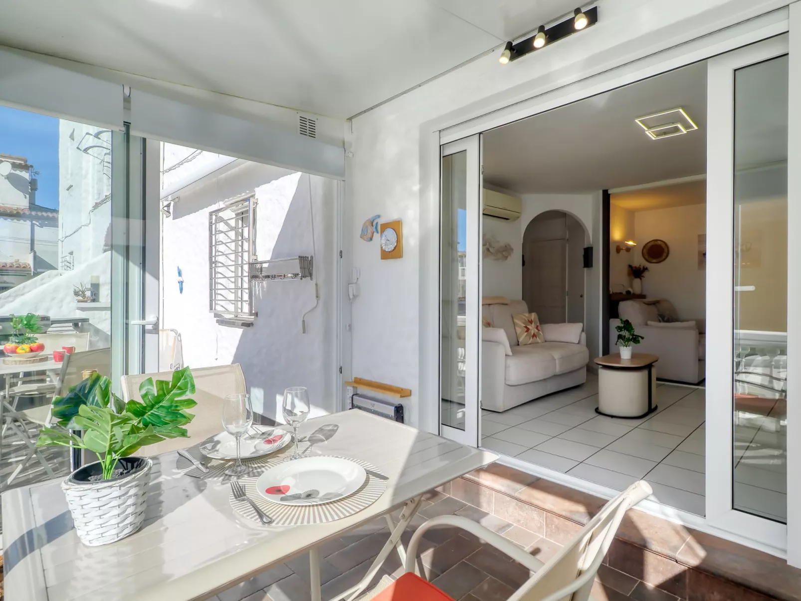 Canal Port Empuries - Binnen