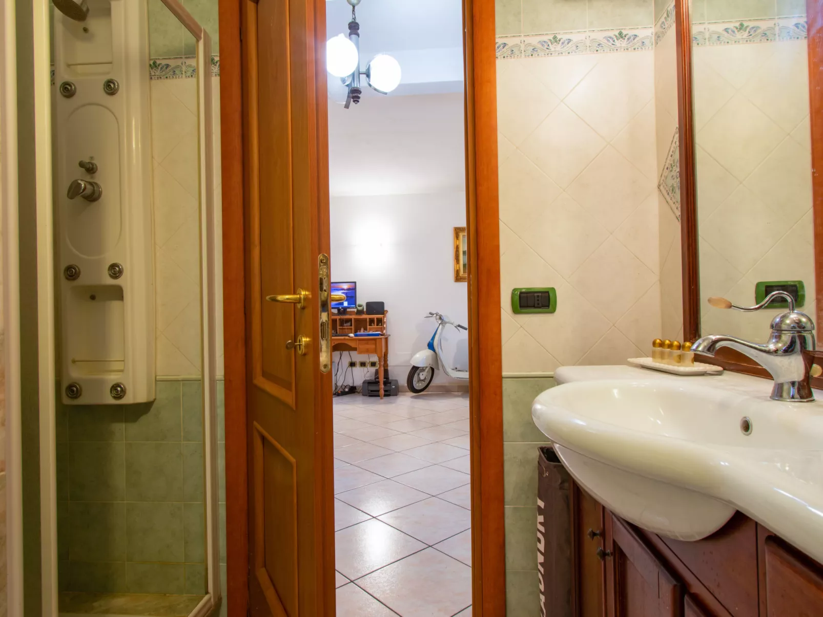 Tre fontane - Binnen