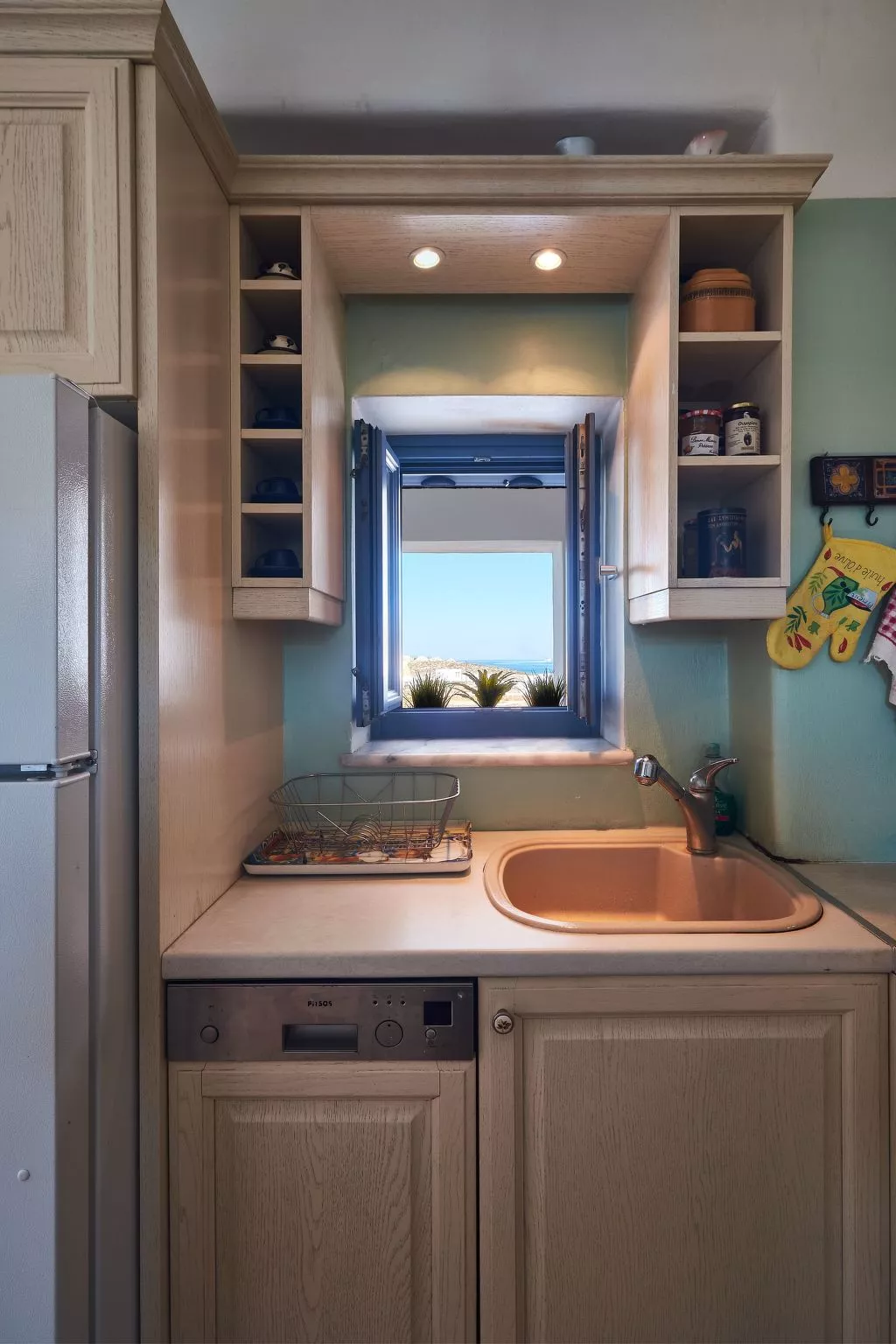 Große, komfortable Pool-Villa, Strand zu Fuß erreichbar - Image-tags.info