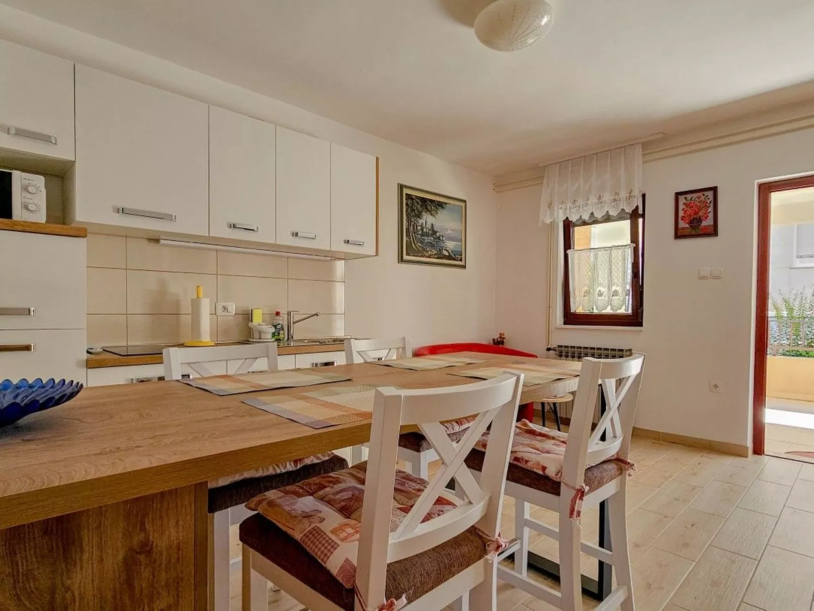 "Maja 3" mit Terrasse - Binnen