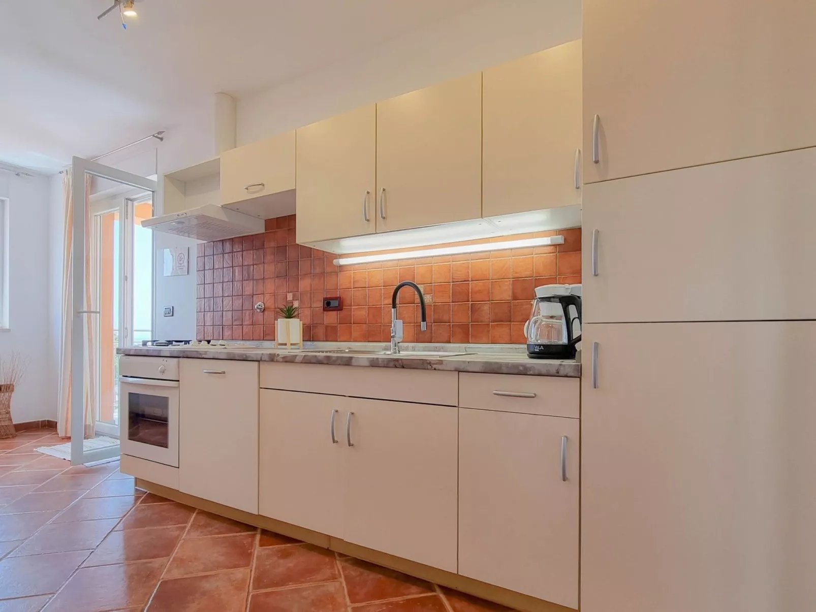 Appartement "Barbara" mit Blick auf das Wasser - Binnen