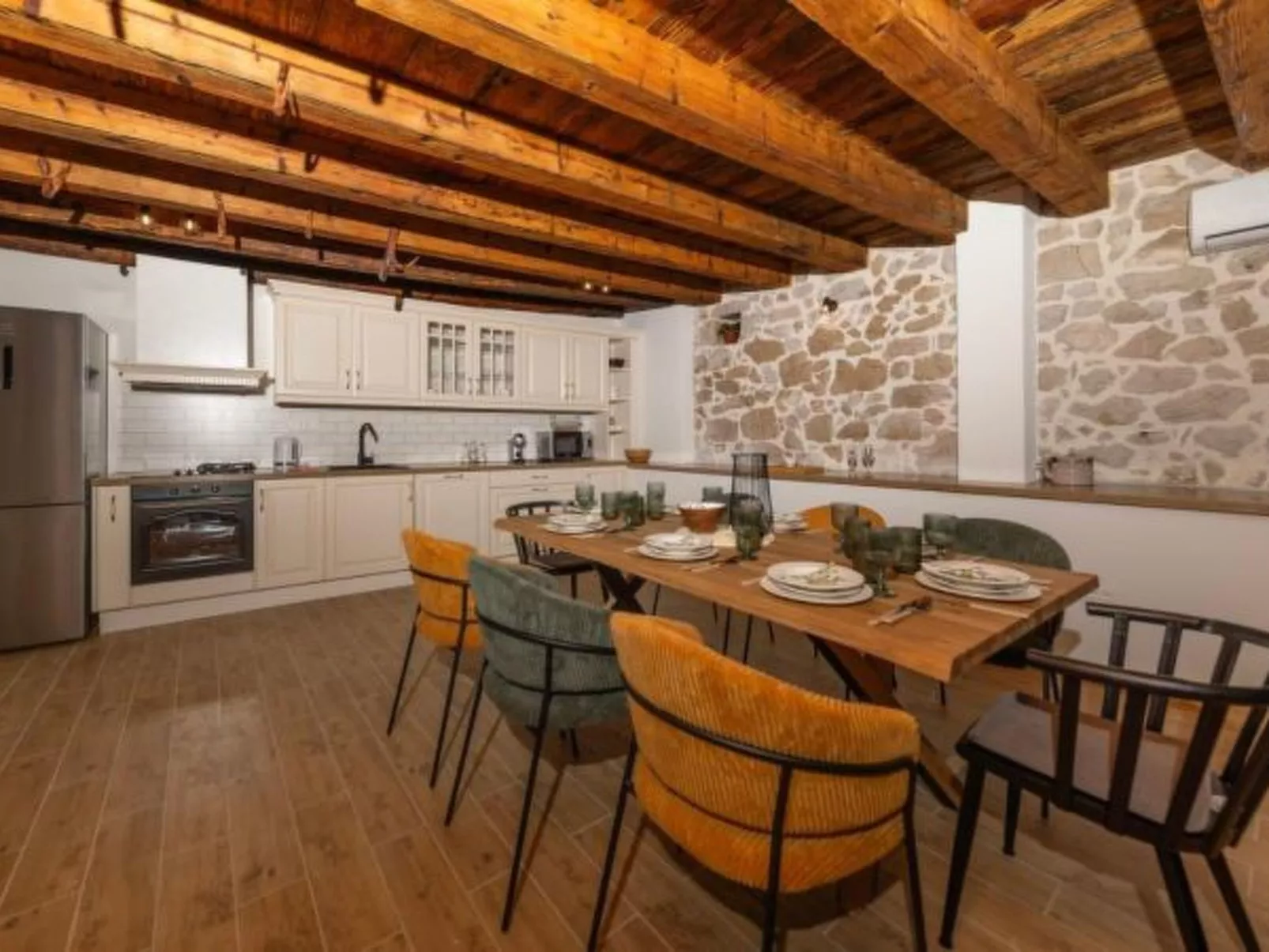 Stone villa Marita with pool - Image-tags.info