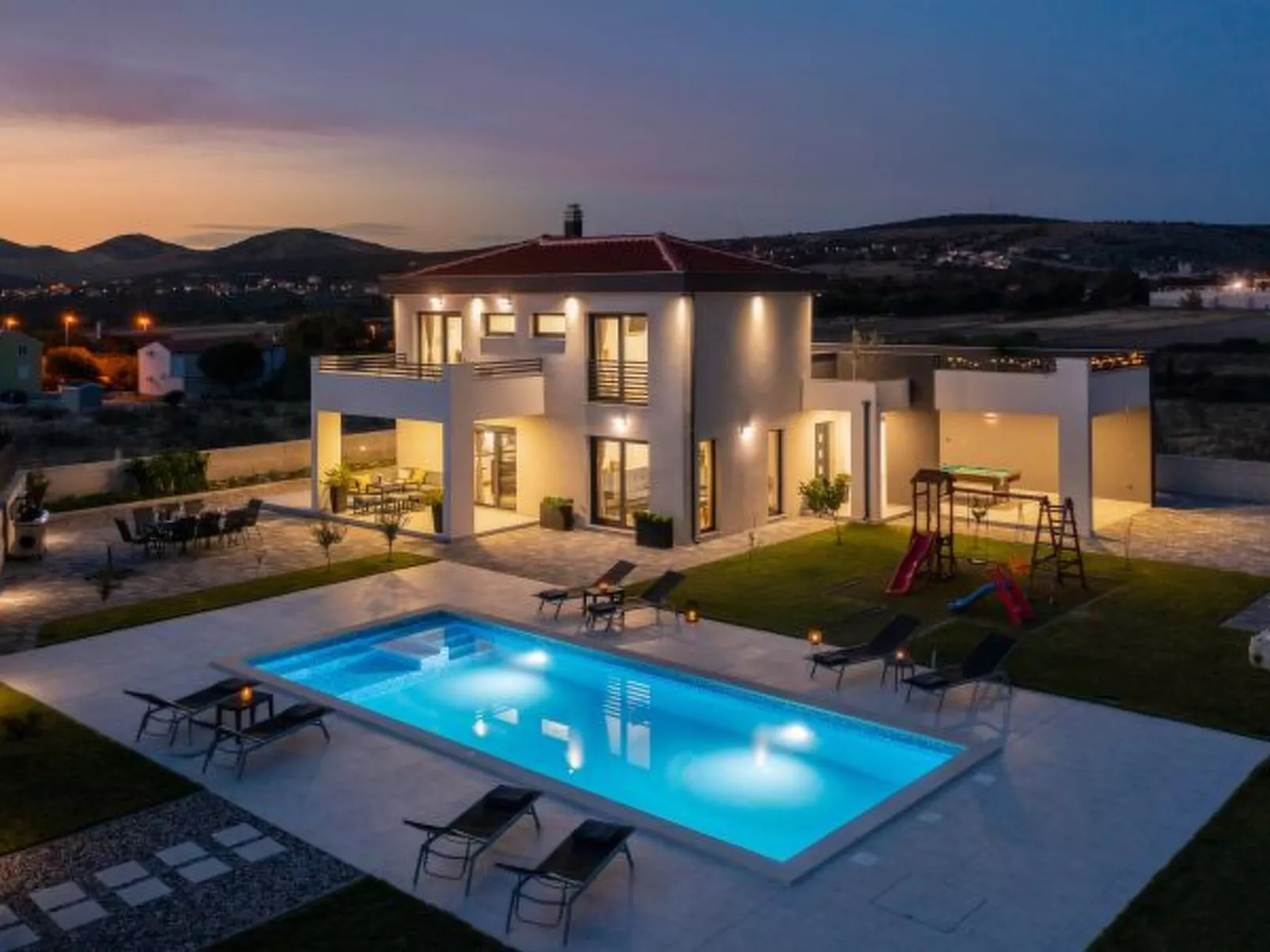Villa Lacus in Vrana with pool - Image-tags.info