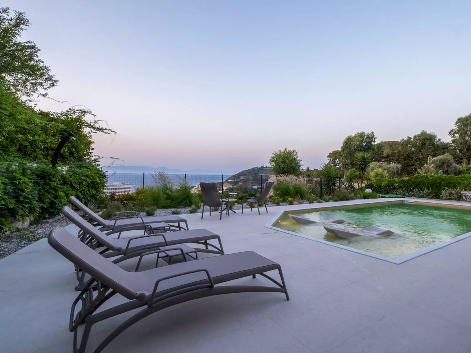 Vista von Del Sol Villa - Buiten