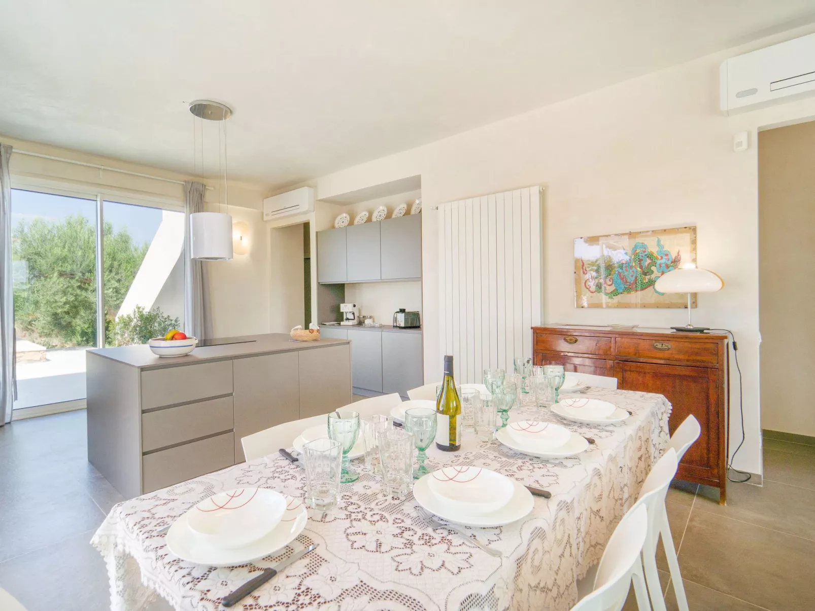 'Mamma Duna' mit Grill - Binnen