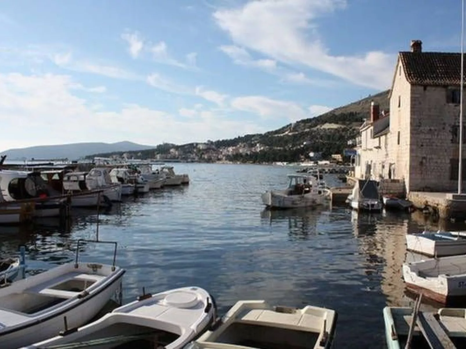 3. Etage Doppelbettzimmer ca. 20m² mit Balkon und Panoramameerblick Villa Milic - Image-tags.info