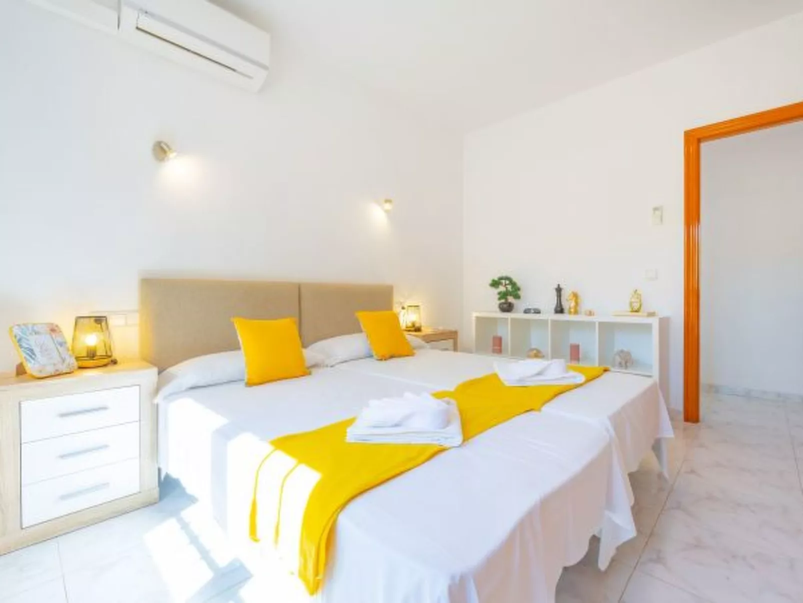 Villa Mona - PlusHolidays - Image-tags.info