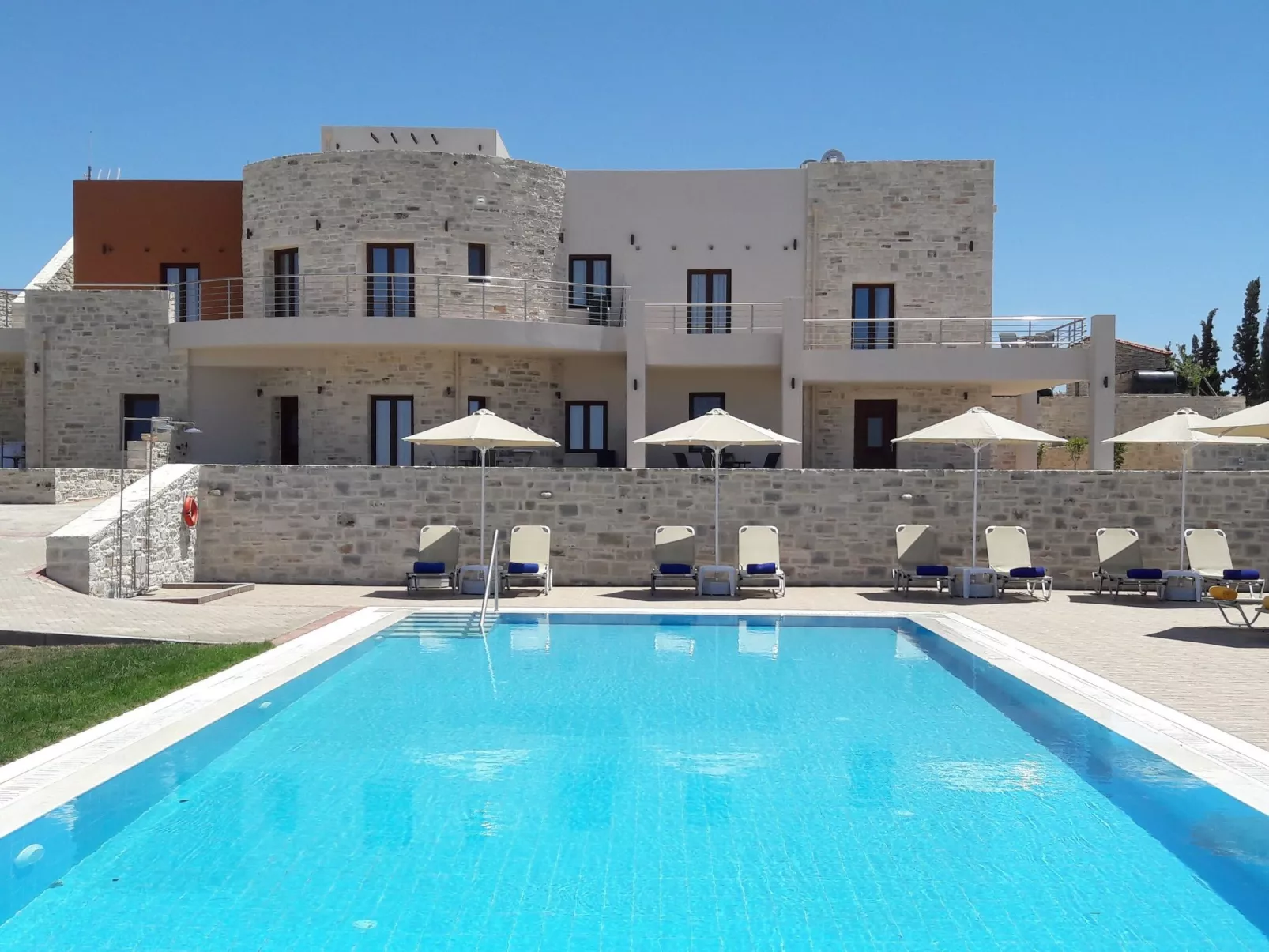 Gemütliches Natursteinapartment für zwei - Buiten