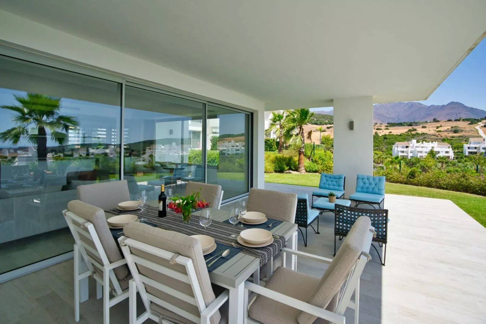 Stylish 3-Bed Apartment | Alcazaba Lagoon (1204) - Terras
