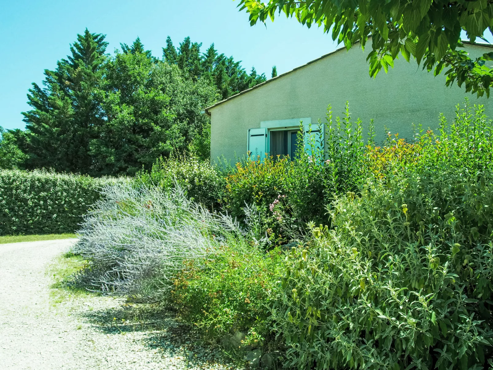 Urlaub im Süden zwischen Meer und Bergen - Buiten