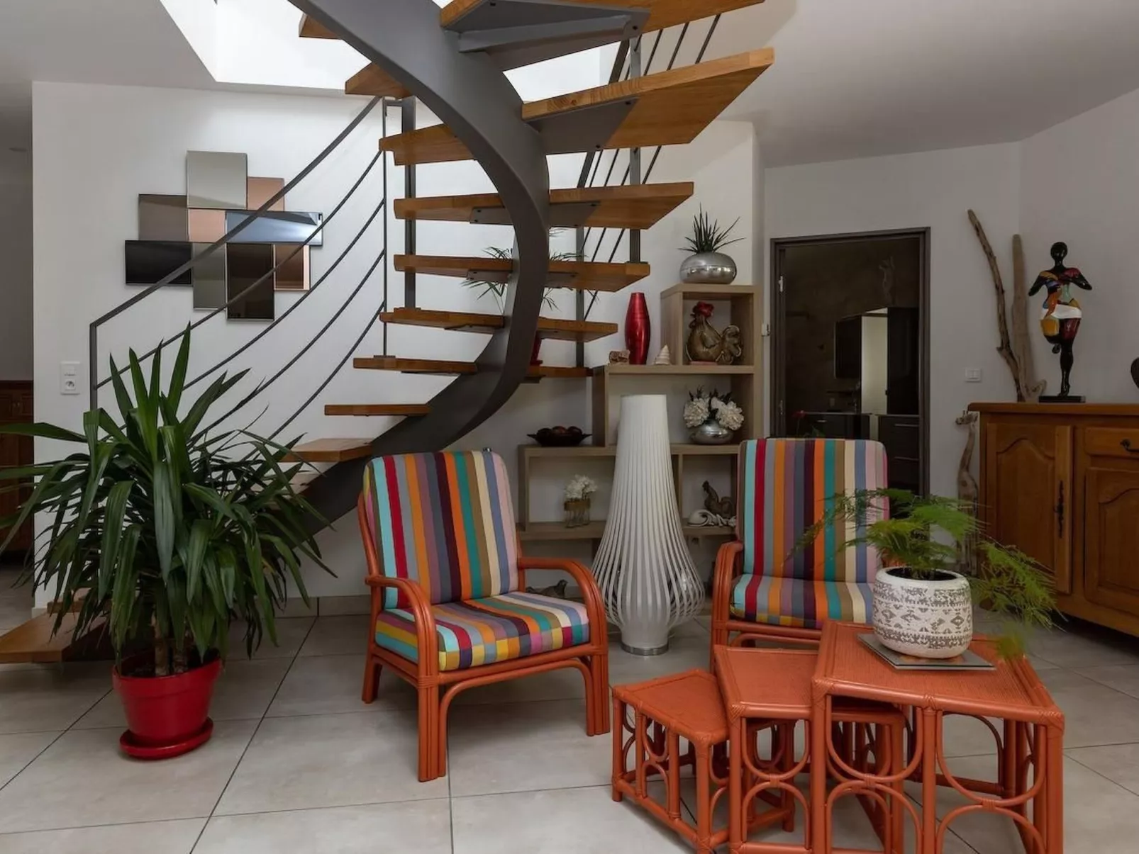 "L'Oustaou des Hournails" (Das Haus der Hournails) - Binnen