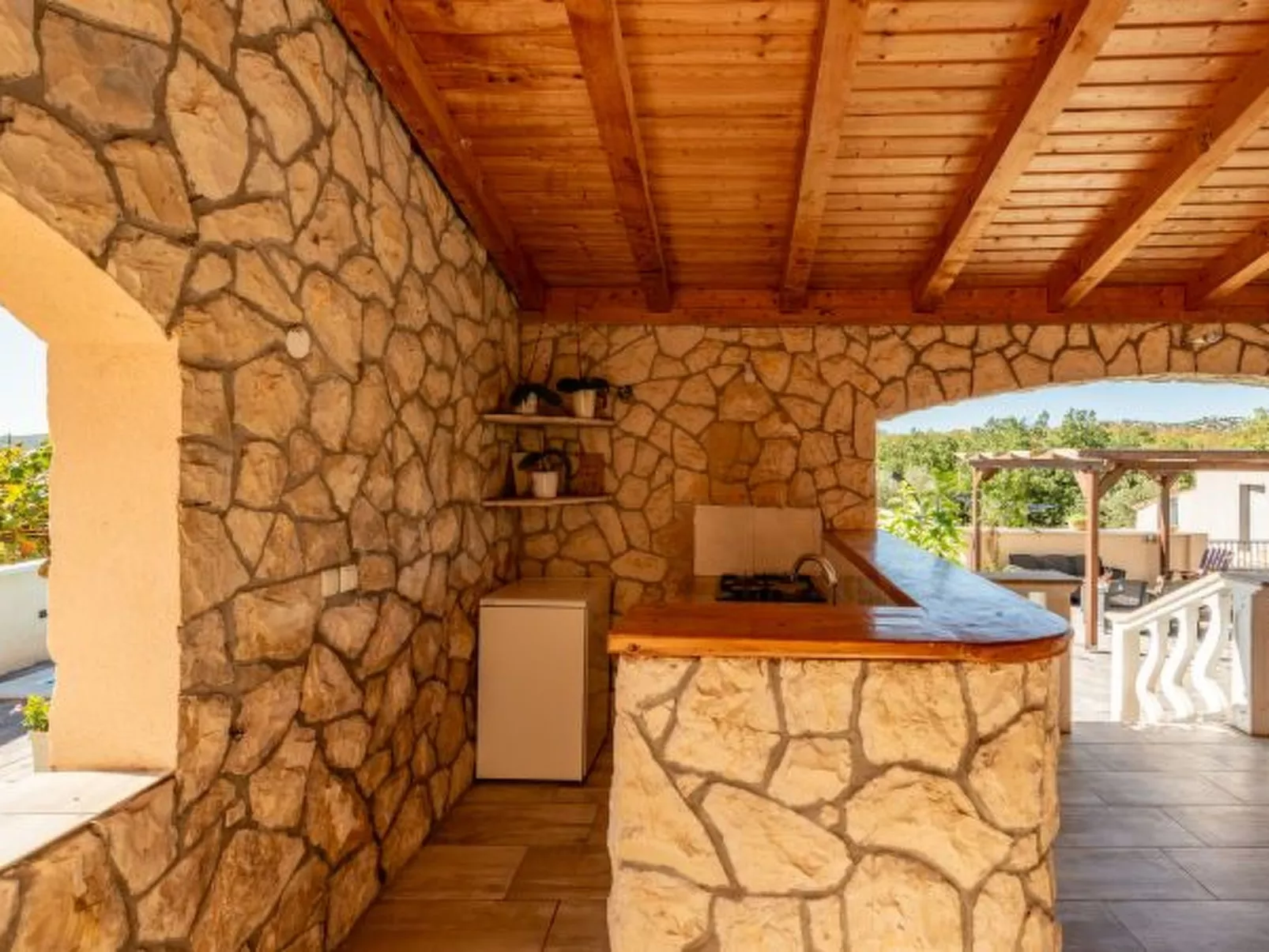 Holiday House Laetitia with pool - Image-tags.info