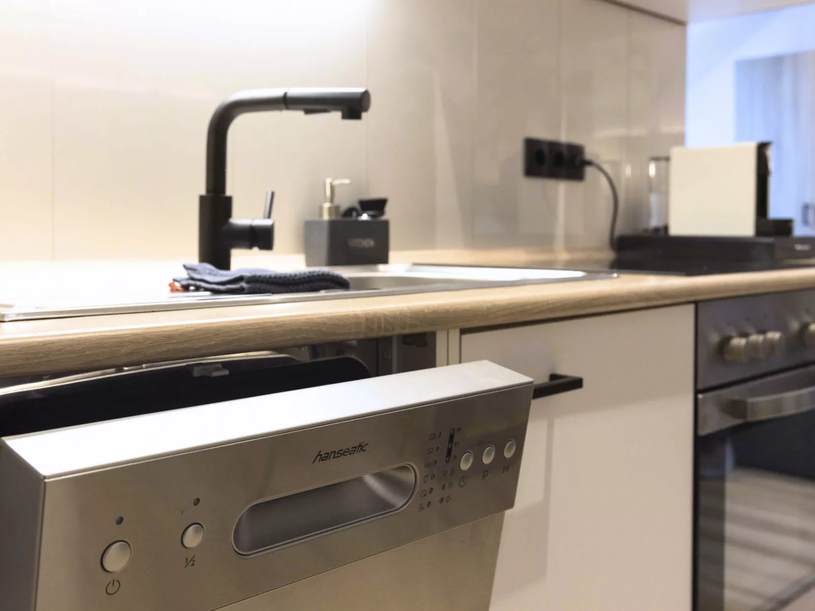 Apartment, Küche, Parkplatz, digitaler Check-in - Binnen