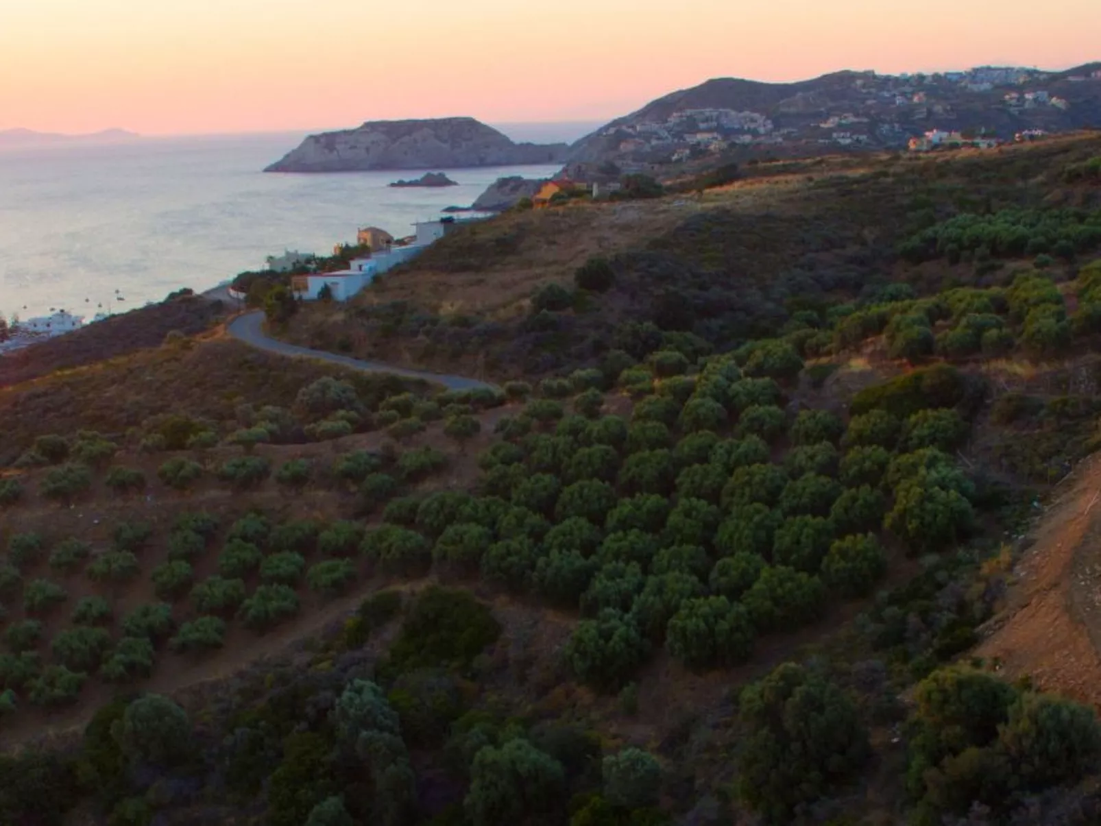 "Villa Kallia" mit Infinity-Pool - Buiten