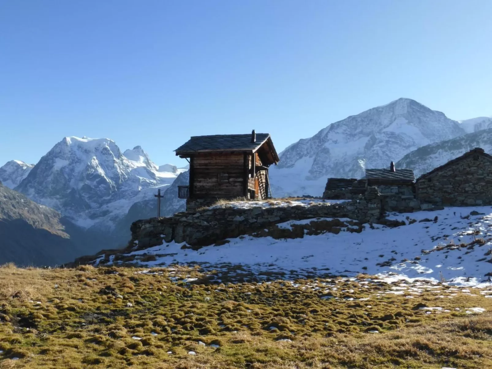 Chalet Le Murmure du Torrent - Buiten