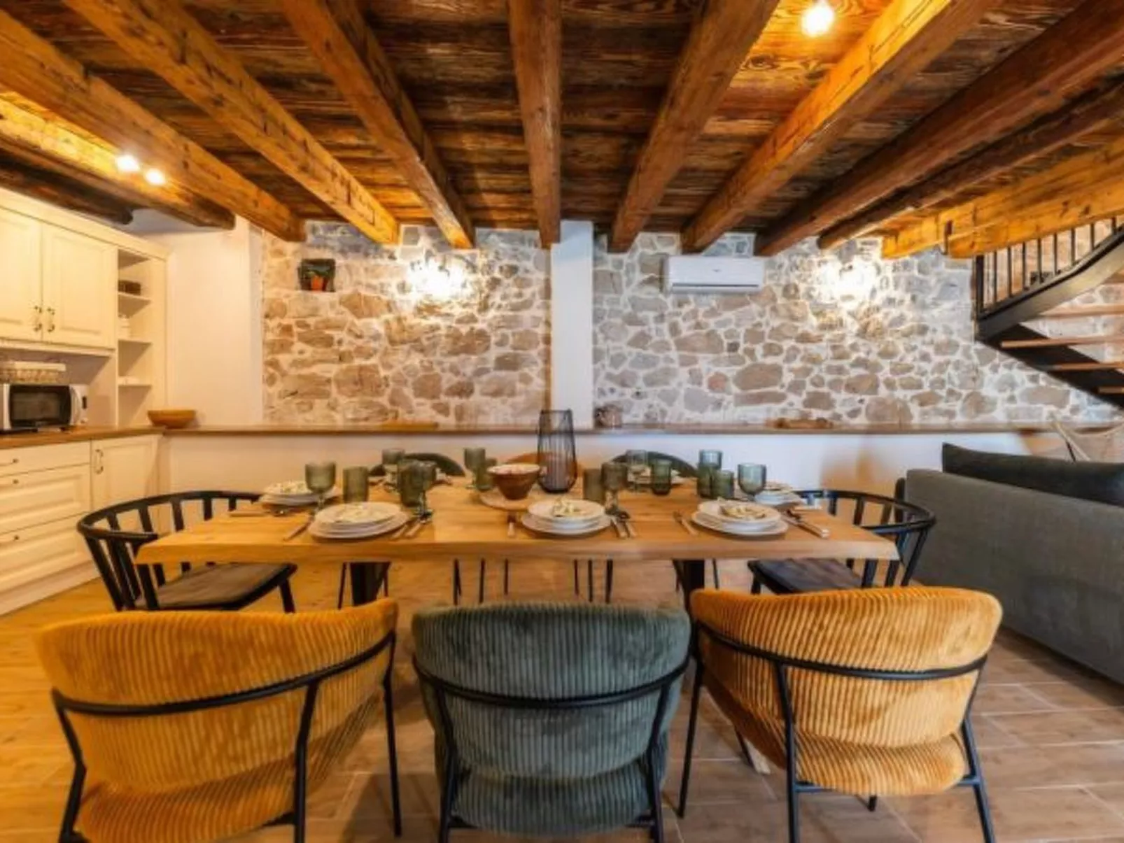 Stone villa Marita with pool - Image-tags.info