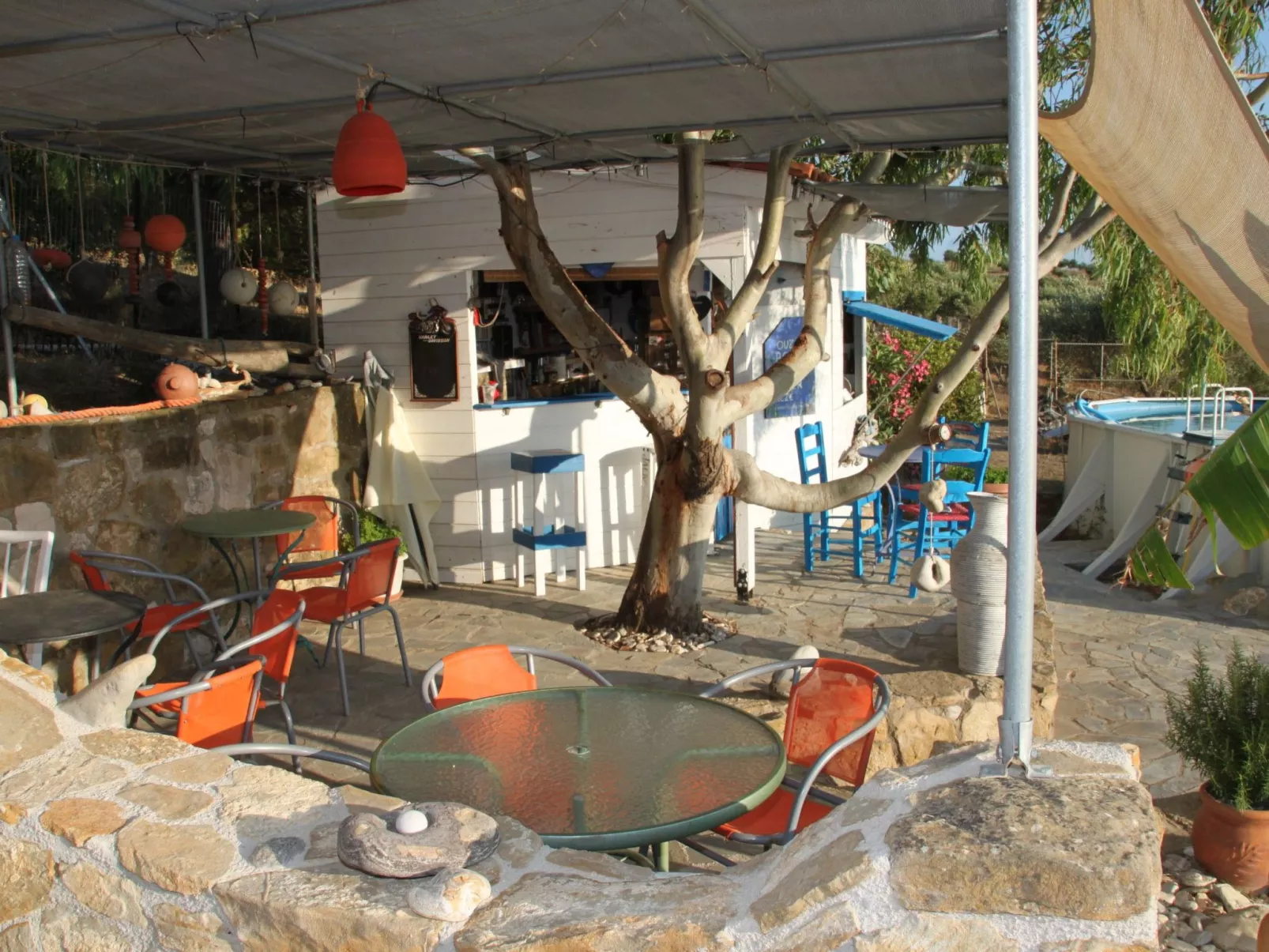 Charly Point Villa-Apartment, Doppelzimmer - Buiten