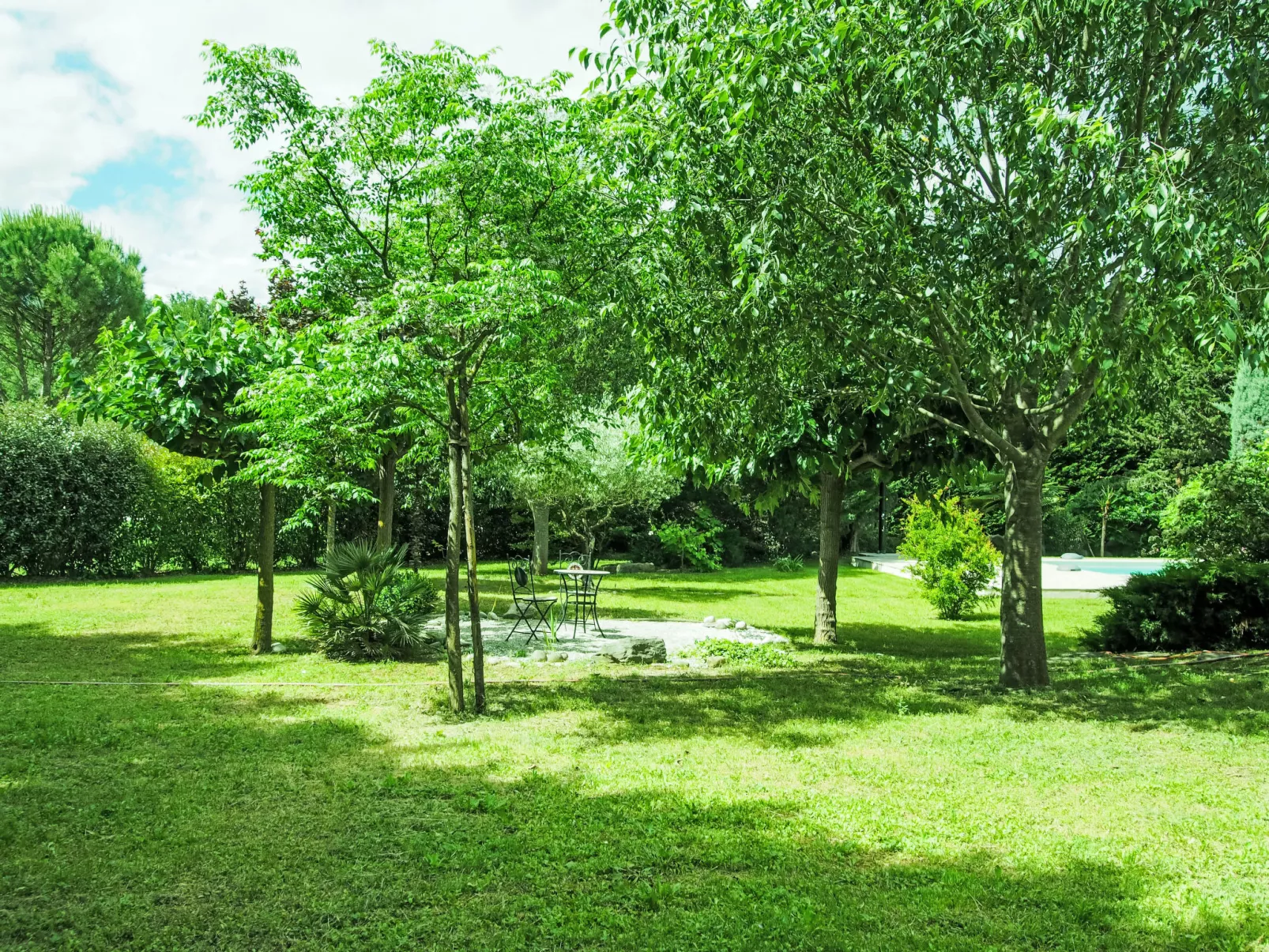 Urlaub im Süden zwischen Meer und Bergen - Buiten