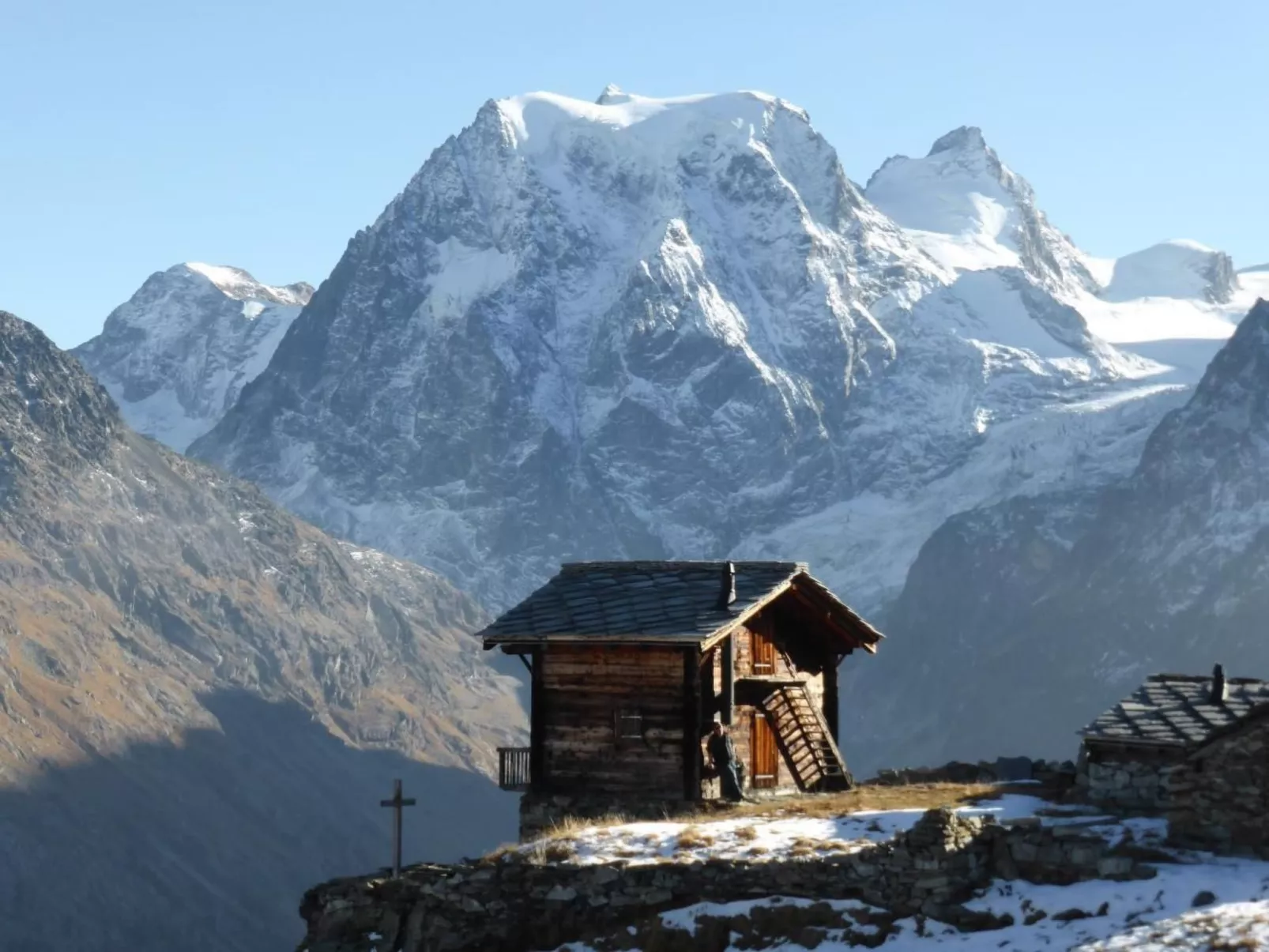Chalet Le Murmure du Torrent - Buiten