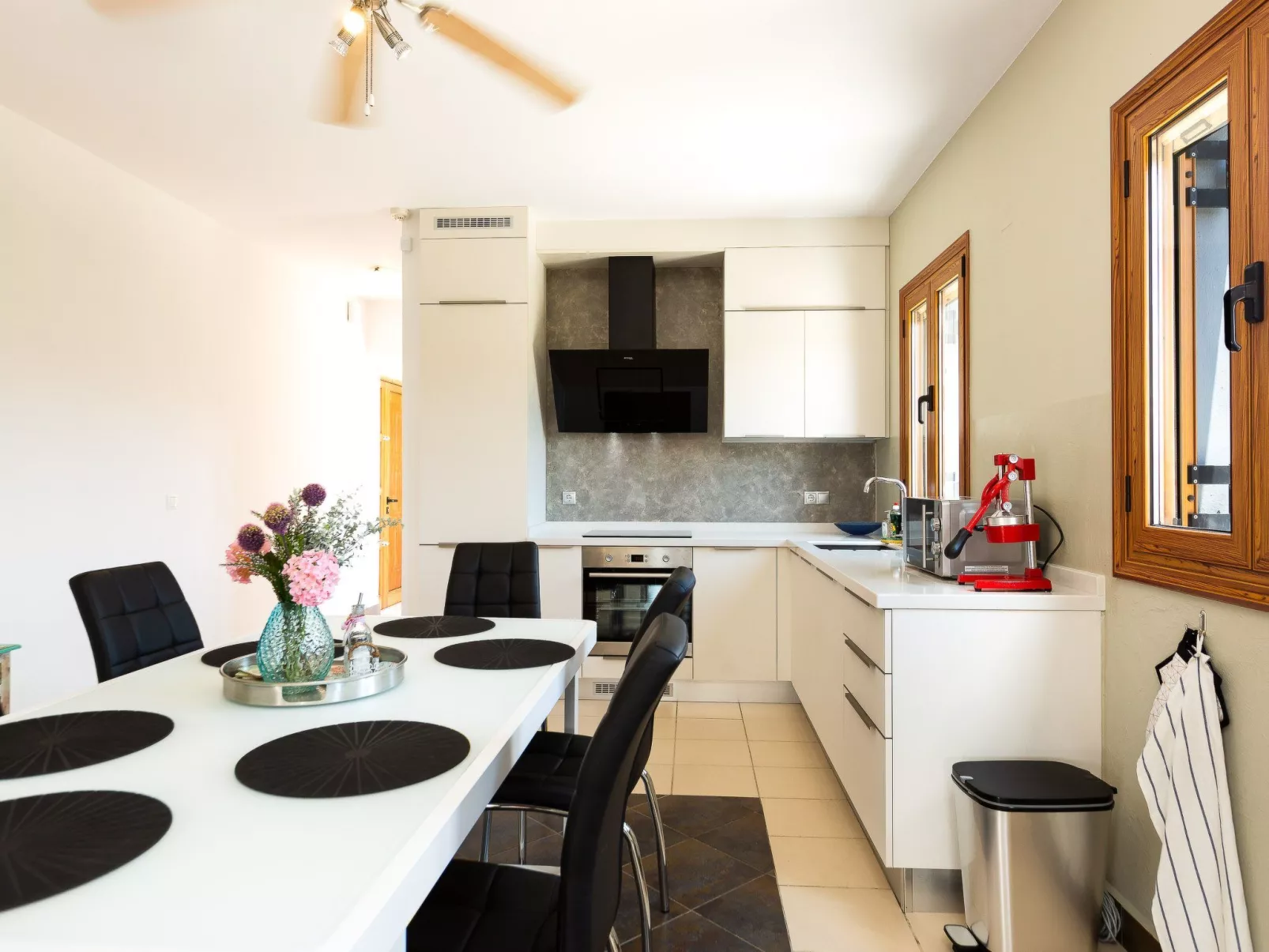 Villa Ypsilon - Image-tags.info