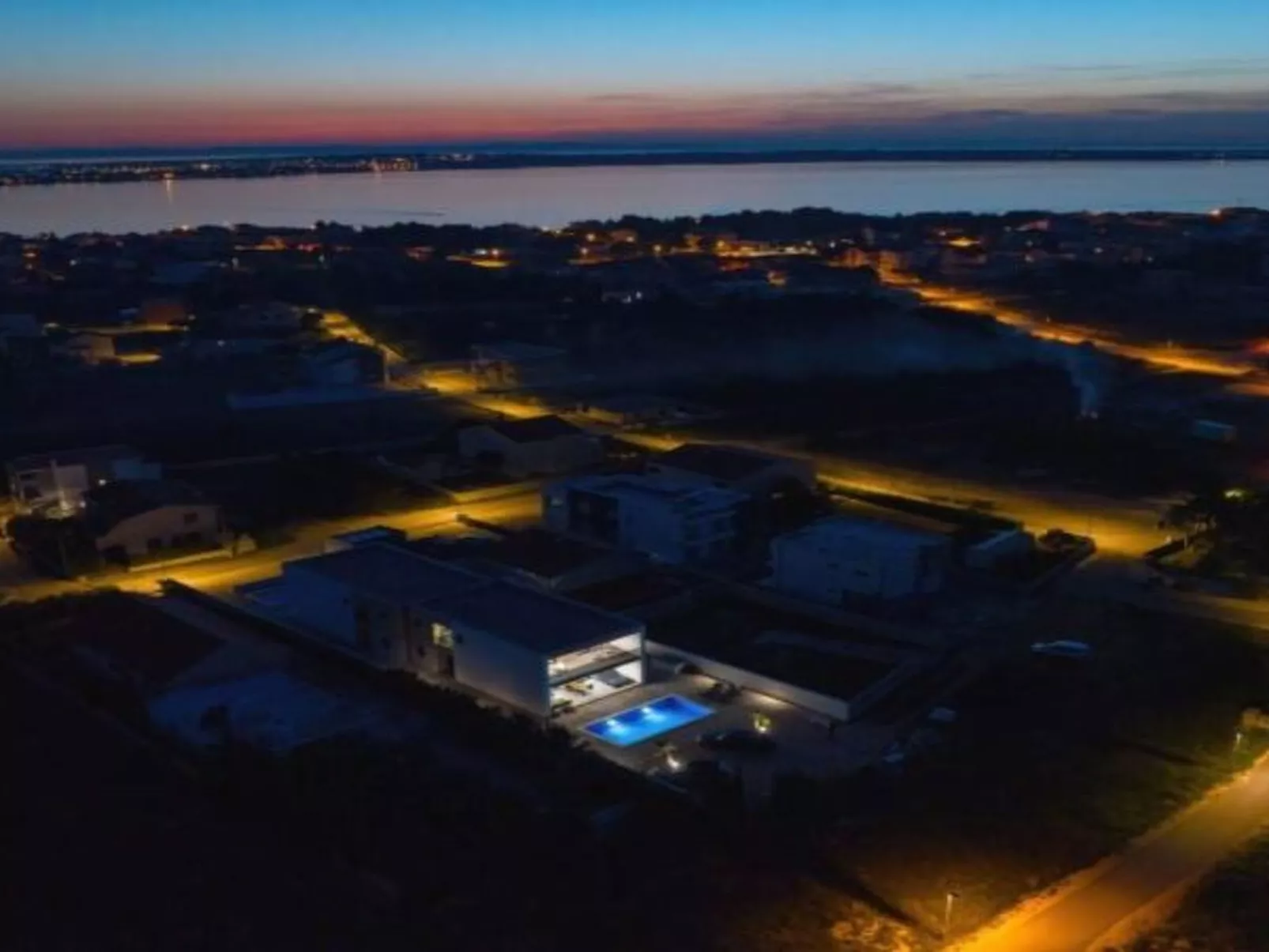 Villa Good Vibes with heated pool - Image-tags.info