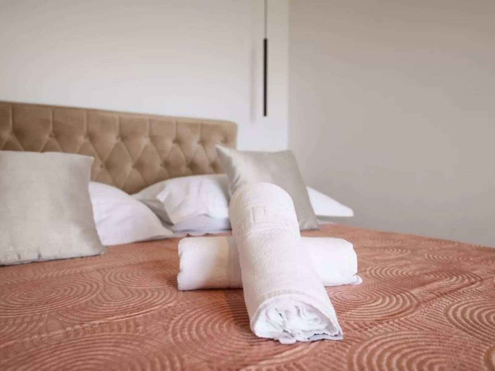 Villa Novue with pool - Image-tags.info