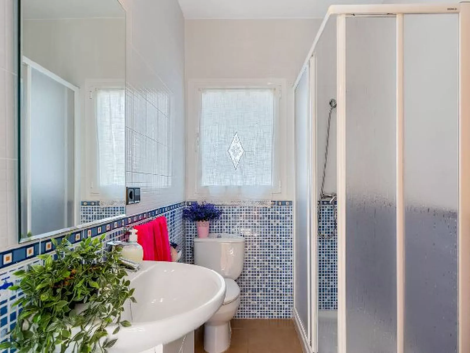 Villa Mercedes - Plusholidays - Image-tags.info