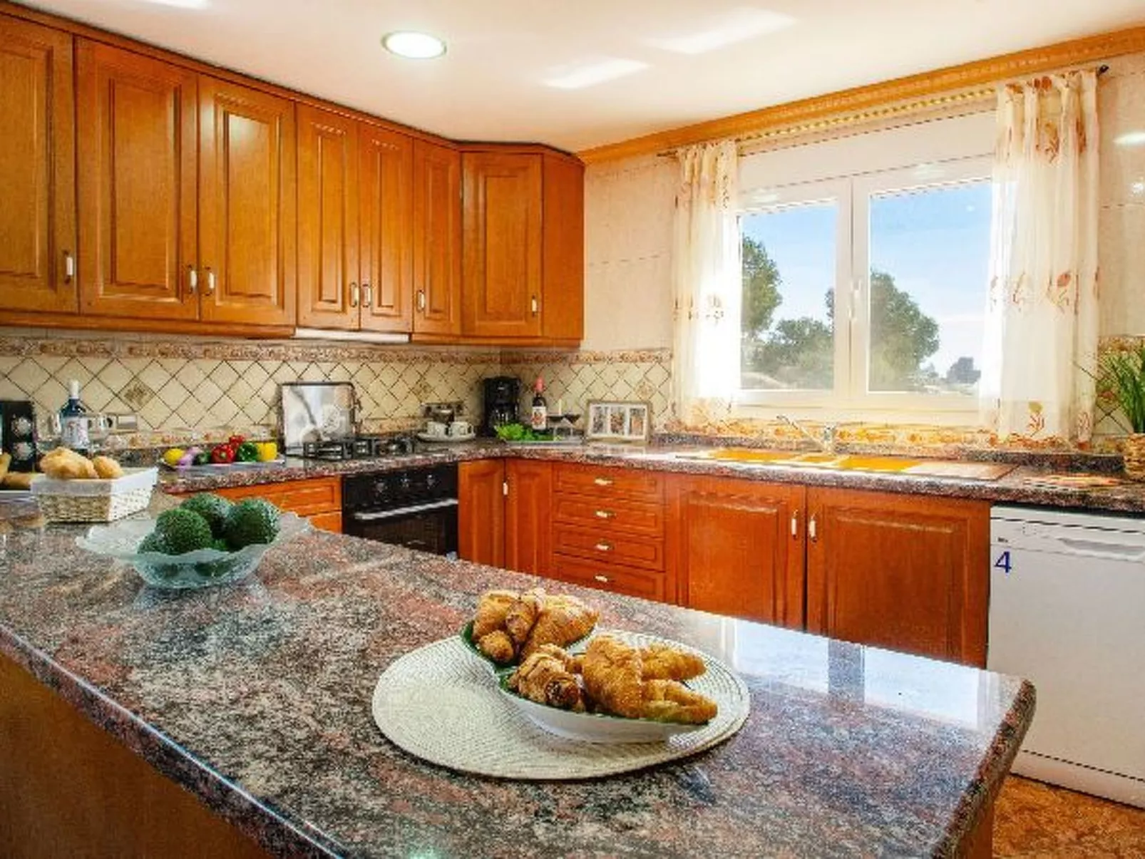 Villa Flora - Plusholidays - Image-tags.info