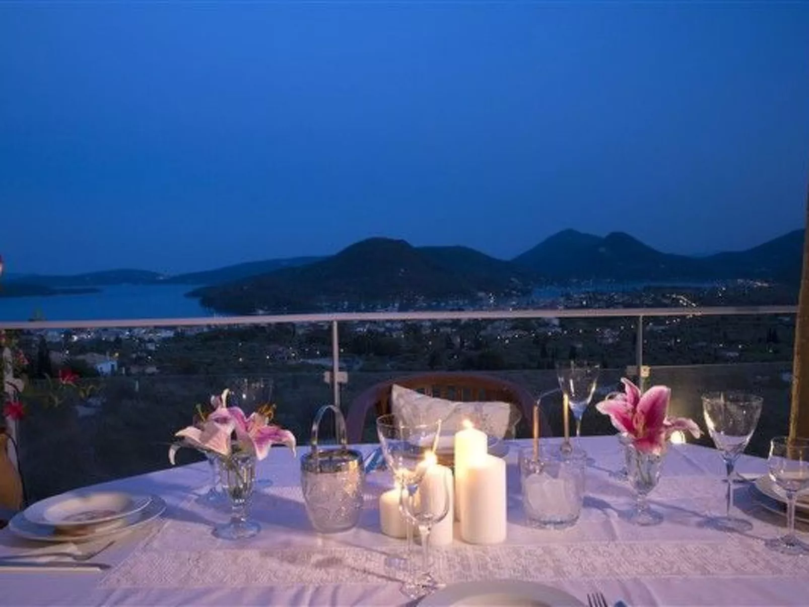 Finca "Iris" mit Infinity-Pool - Buiten