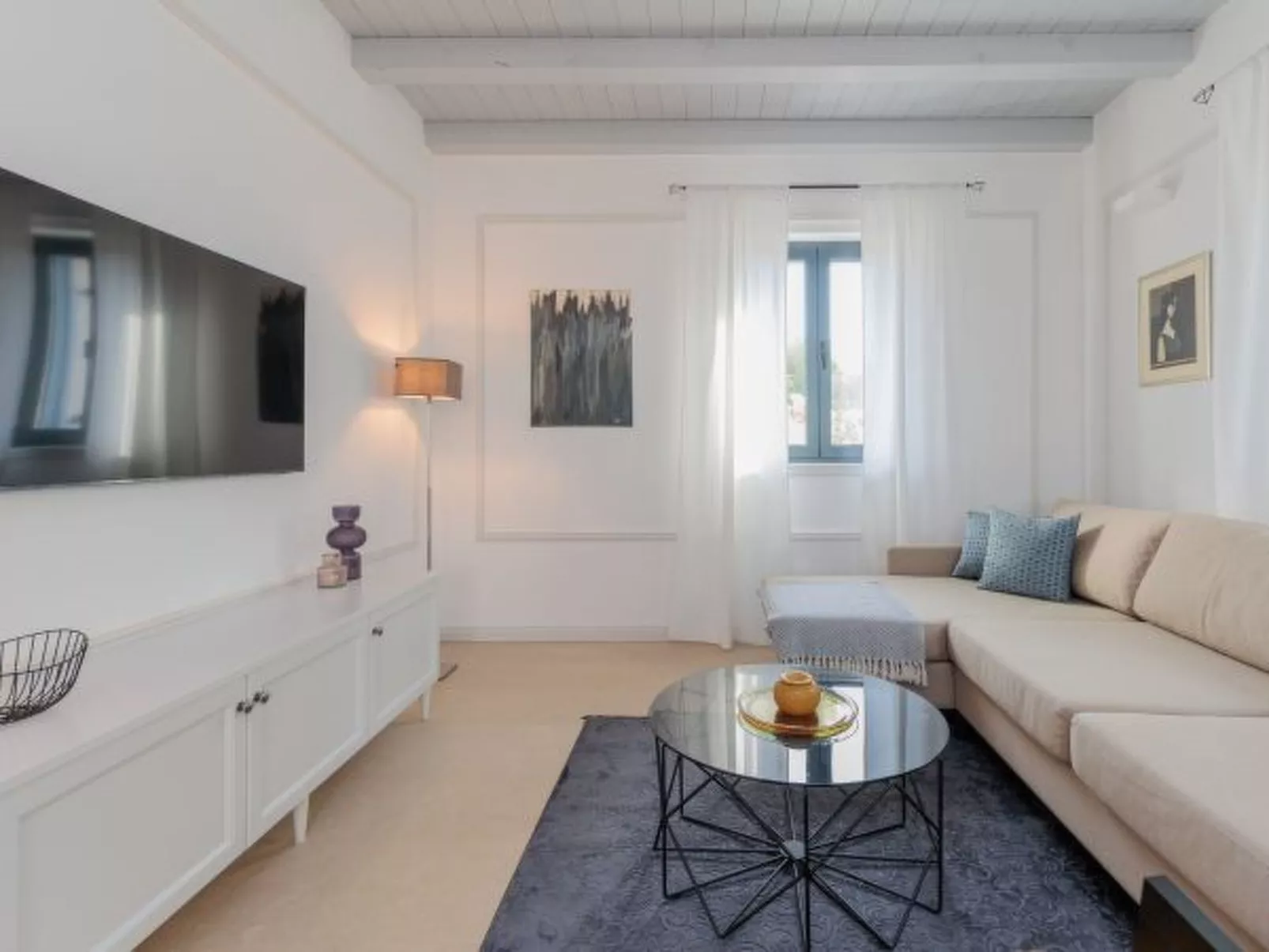 Seafront Villa Adriatica with pool - Image-tags.info