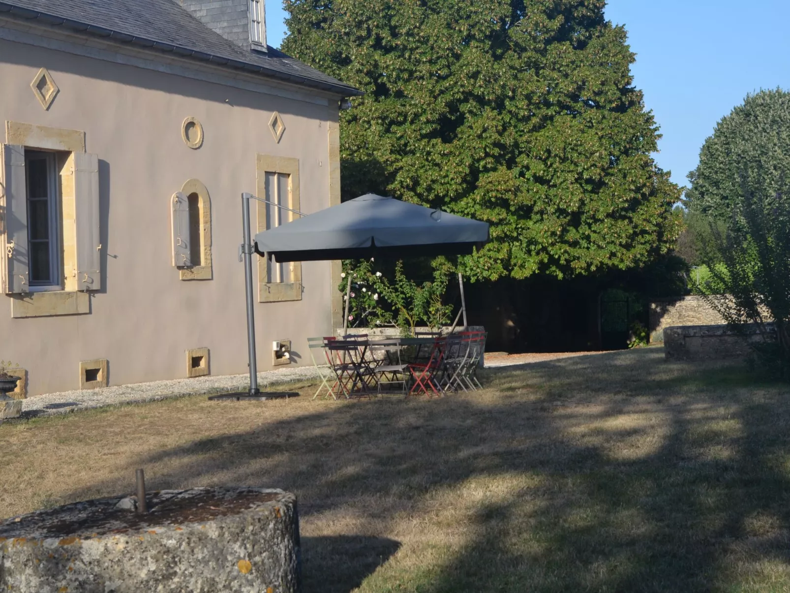 Altehrwürdiges Landhaus mit Pool in Aquitanien für 12 Personen - Image-tags.info