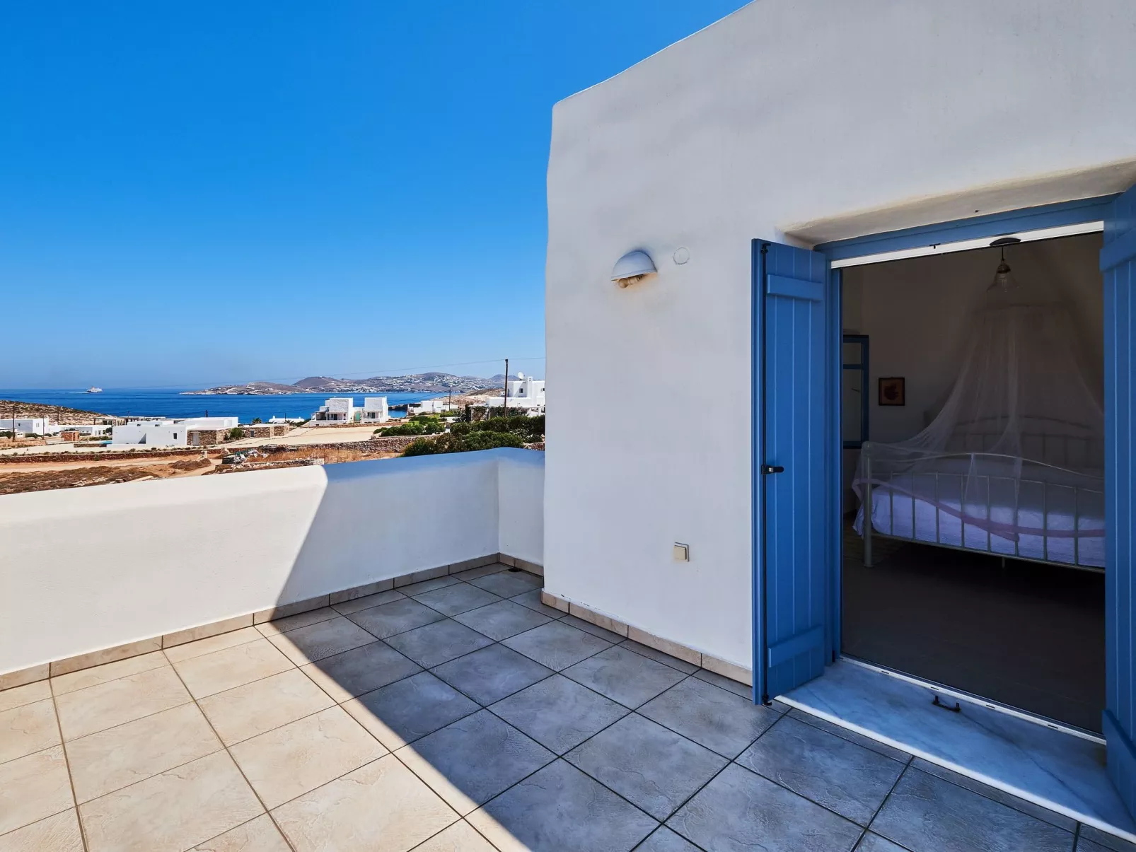 Große, komfortable Pool-Villa, Strand zu Fuß erreichbar - Binnen