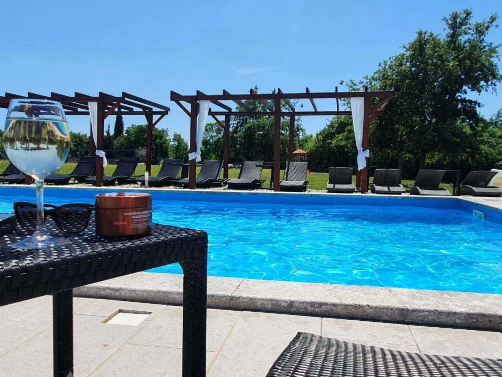 Stancija Negricani Ferien und Hochzeiten Immobil - Buiten