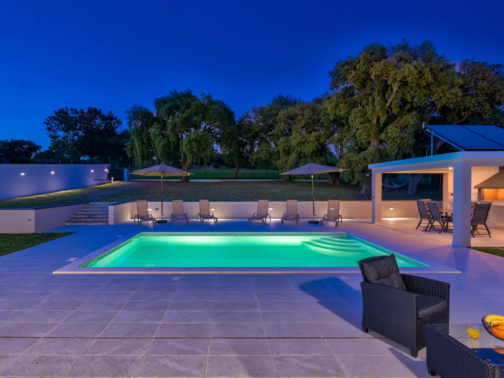 Montevernal - Buiten