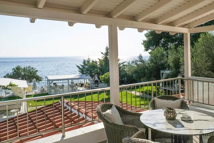Holiday residence Acrotel Athena Villas, Elia Beach-Maisonette - Terras