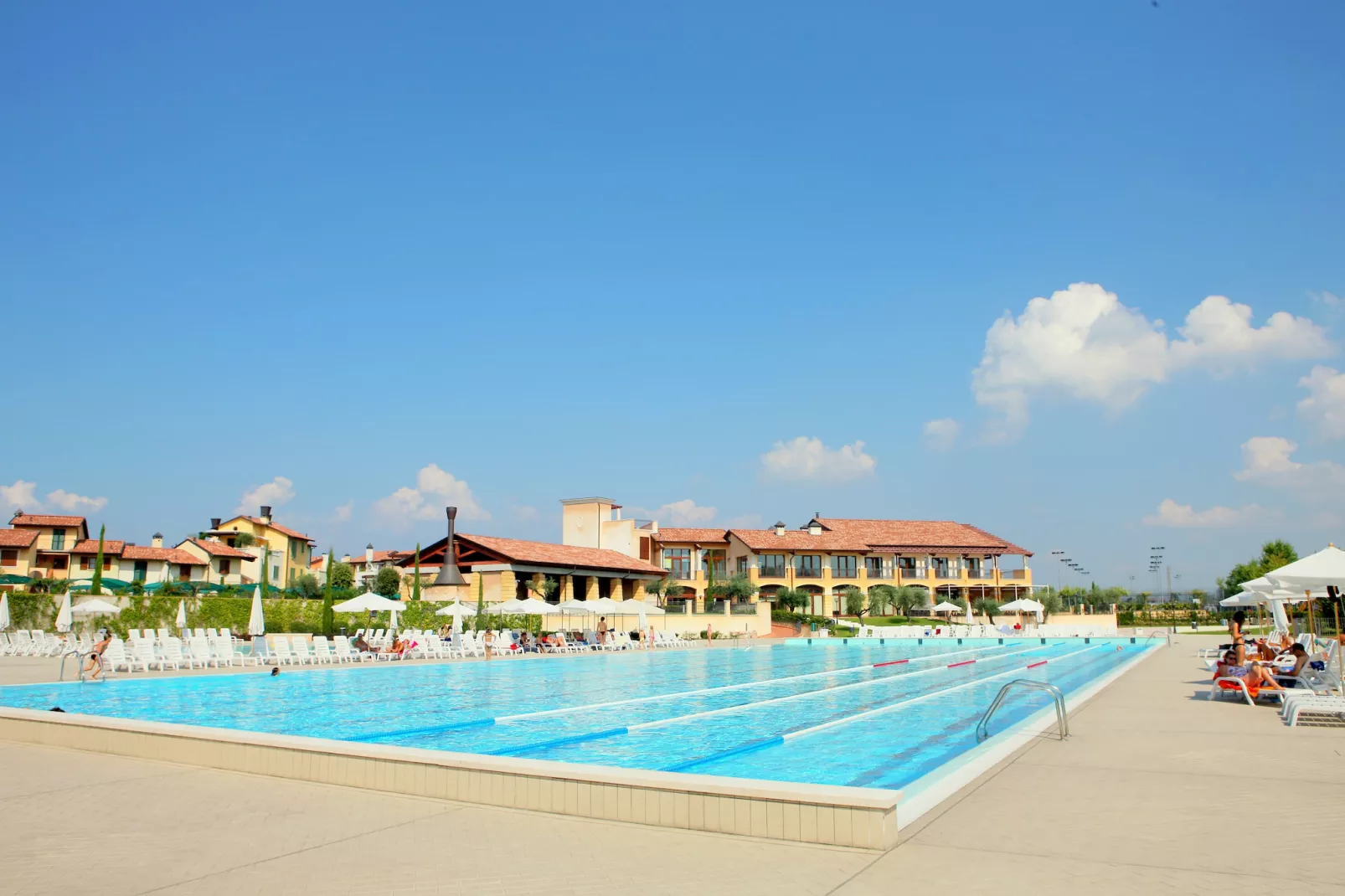 Garda Resort Village - IT-37019-001 - B4 1P Std - Buitenkant zomer
