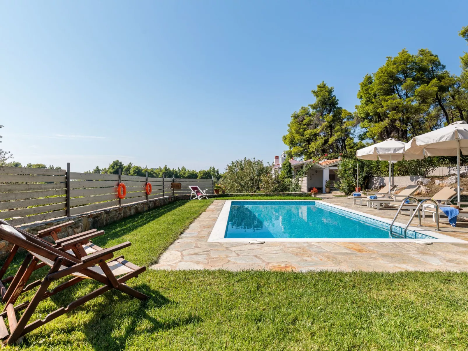 Villa Pine Trees bei Kardous, Skopelos Privater Pool - Buiten