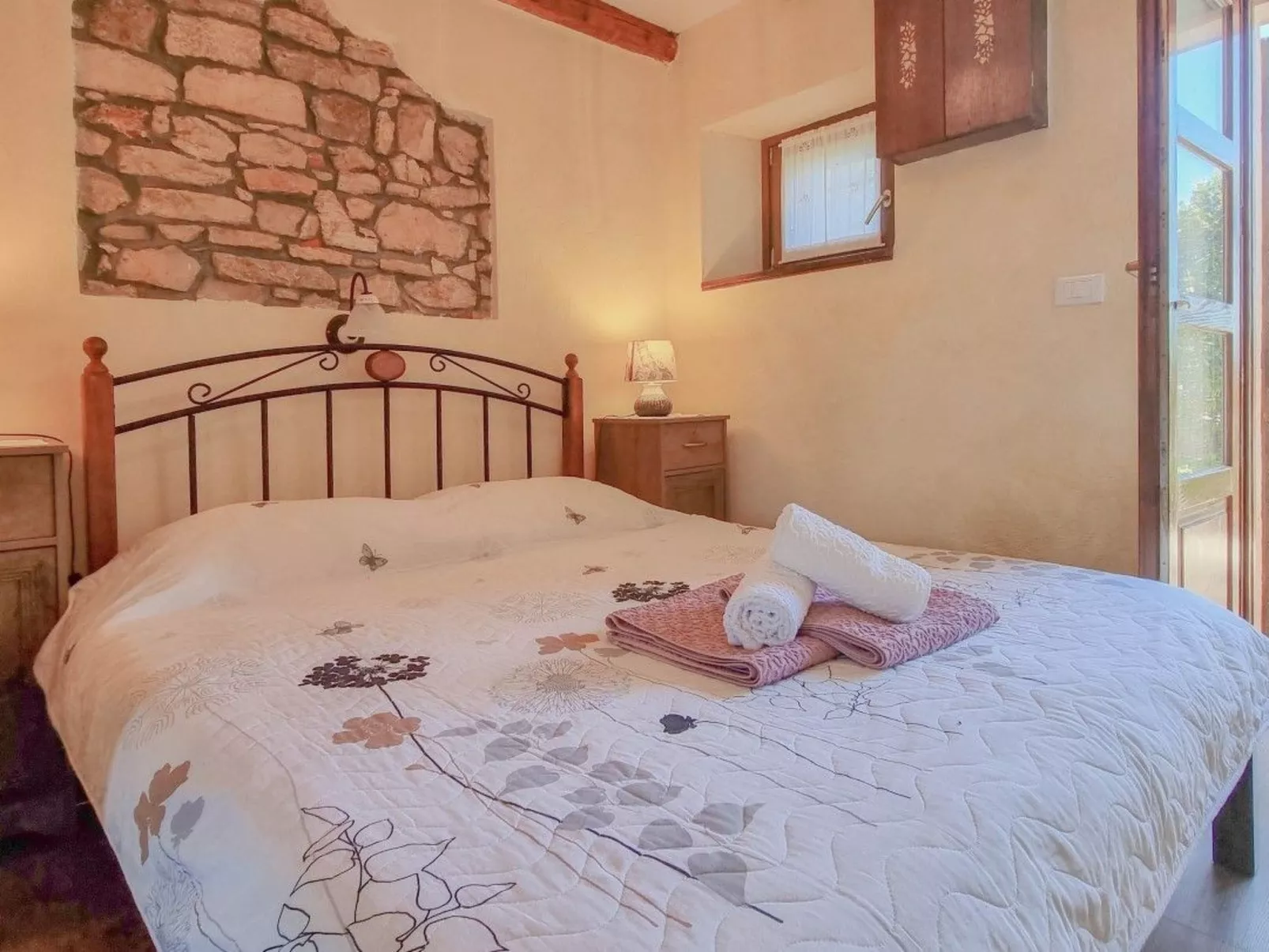Für 2 Personen ca. 30 m&sup2; in Novigrad, Adriaküste Kroatien (Westküste von I - Binnen