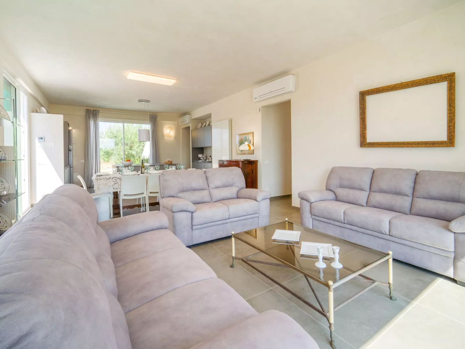 'Mamma Duna' mit Grill - Binnen