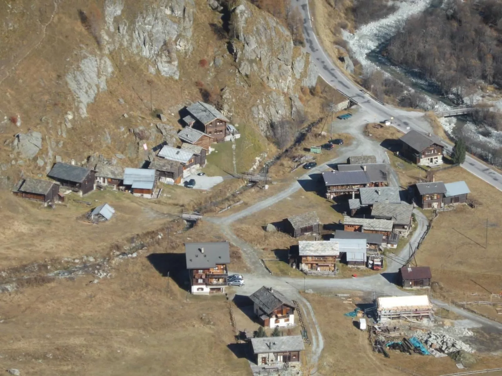 Chalet Le Murmure du Torrent - Buiten