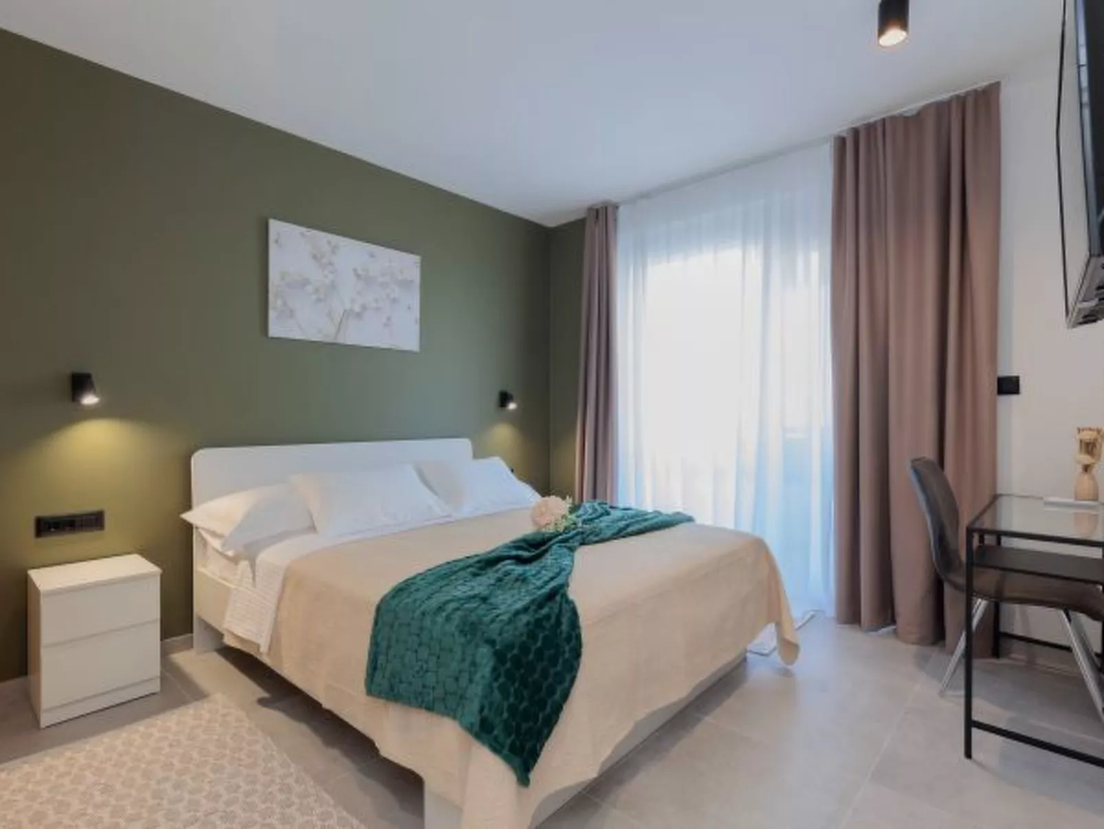 Stunning Villa Marea with a private pool - Image-tags.info