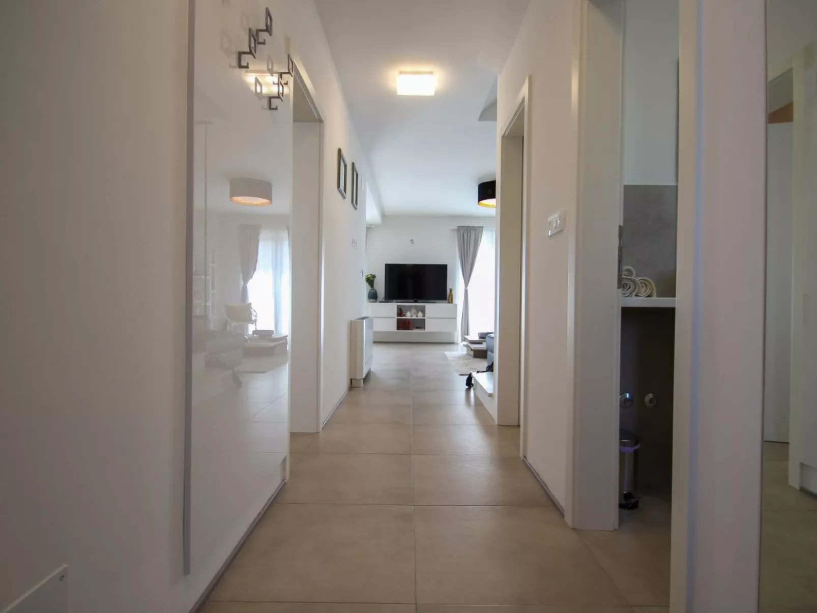 Für 6 Personen ca. 130 m&sup2; in Novigrad, Adriaküste Kroatien (Westküste von - Binnen